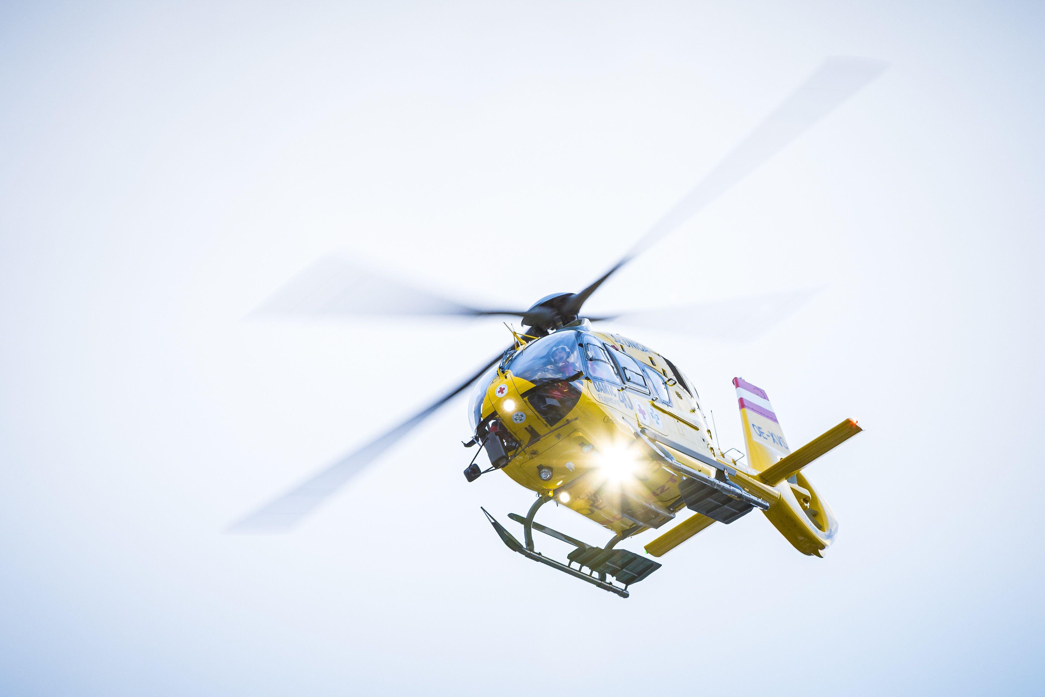 Auch die Flugrettung mit Notarzt-Hubschraubern stand im Einsatz. Archivbild.
