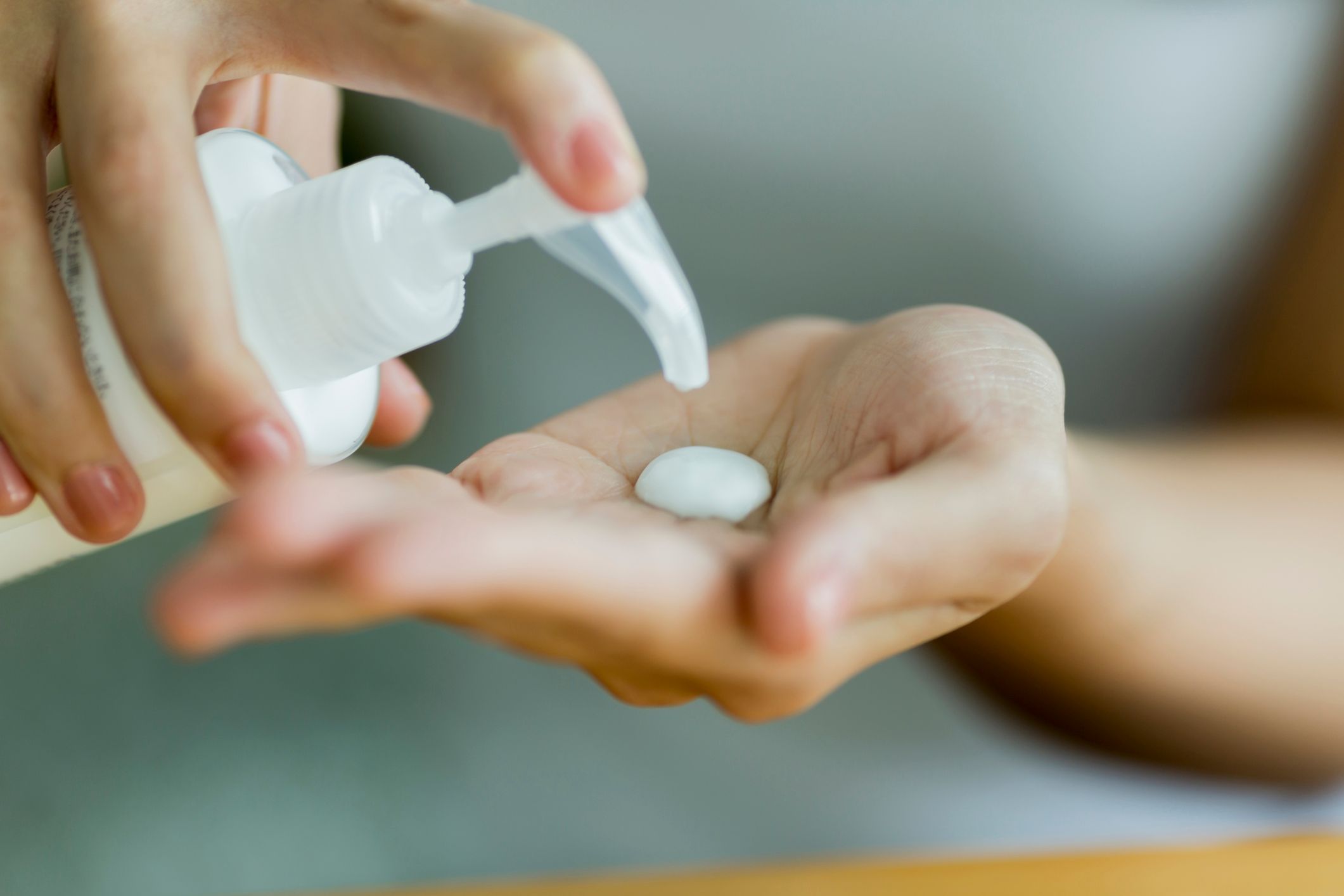 Alle Bodylotions pflegen gut, doch manche enthalten bedenkliche Stoffe.