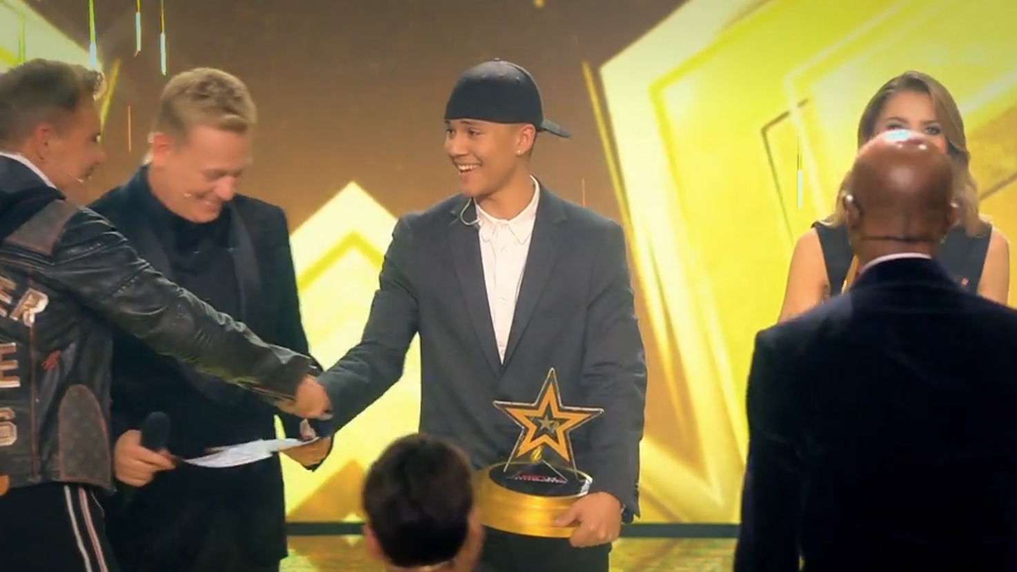 Dieter Bohlen selbst zeigt sich begeistert von dem jungen Sänger.