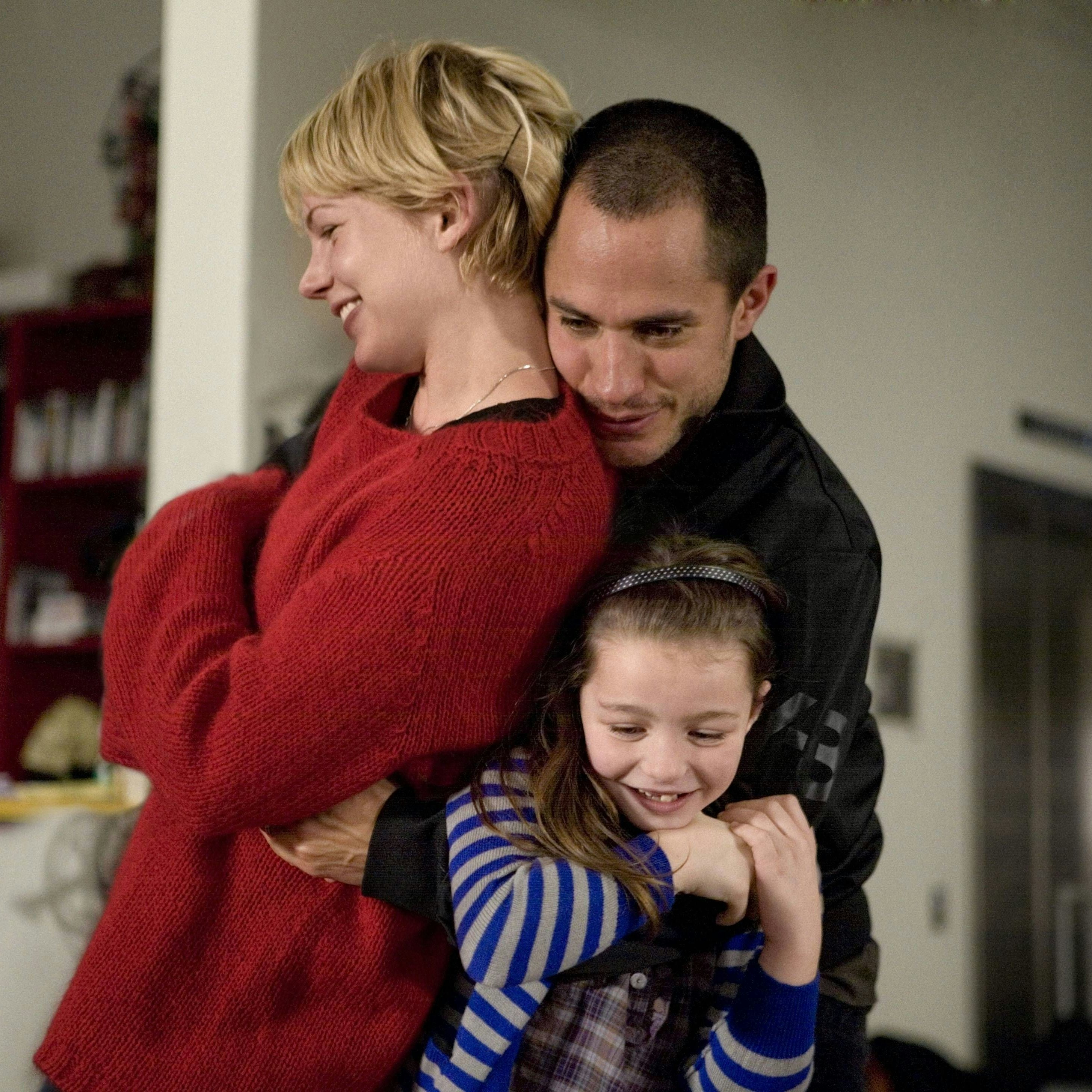 In dem Film "Mammoth" verkörperte sie die Tochter von Gael García Bernal und Michelle Williams. Der Film lief 2008 auch bei der Berlinale im Wettbewerb. Schon wenige Jahre später beendete sie ihre Karriere. 