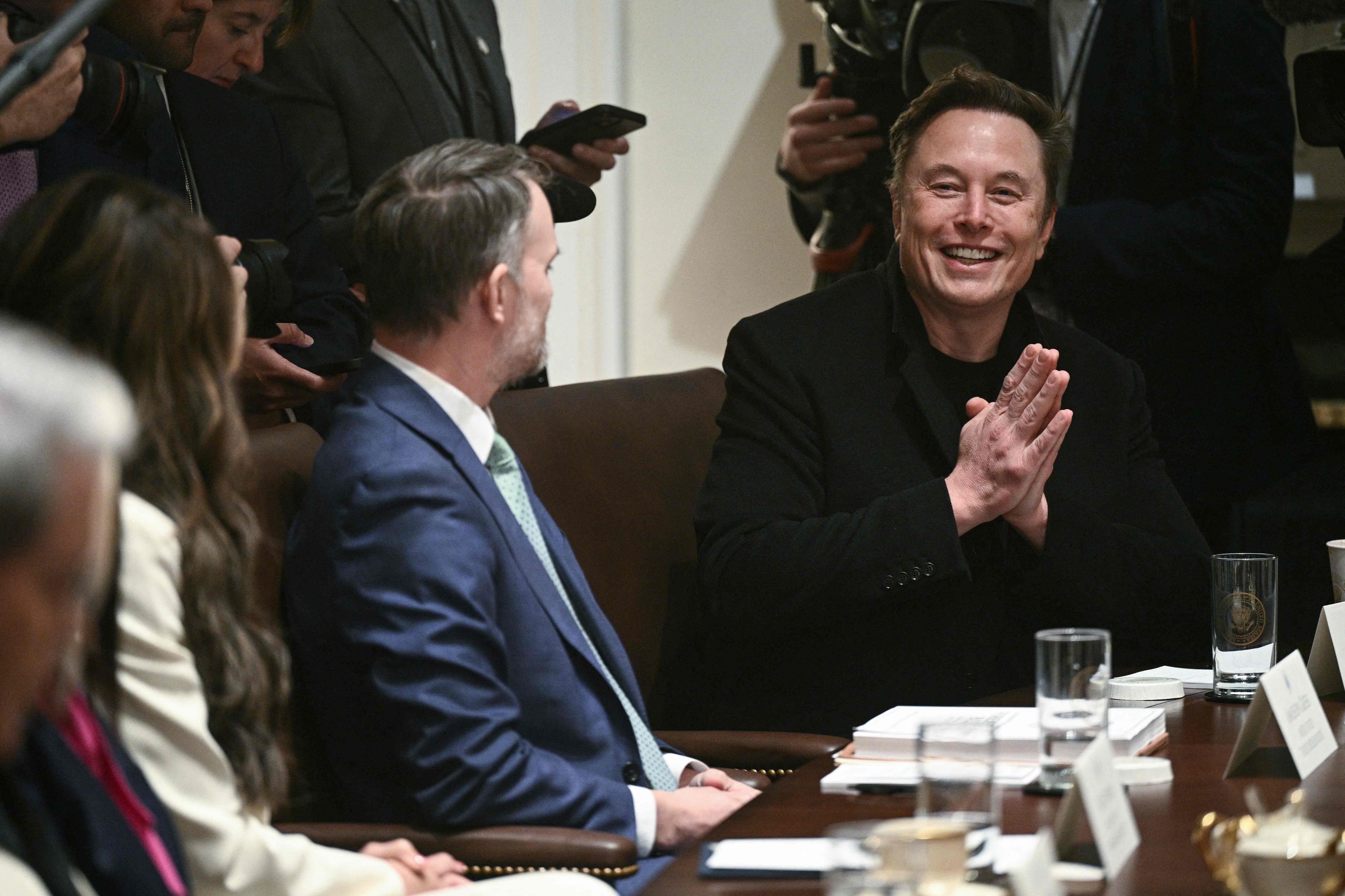 Im Zuge einer Sitzung im Weißen Haus soll Berater Elon Musk über beschimpft worden sein. 