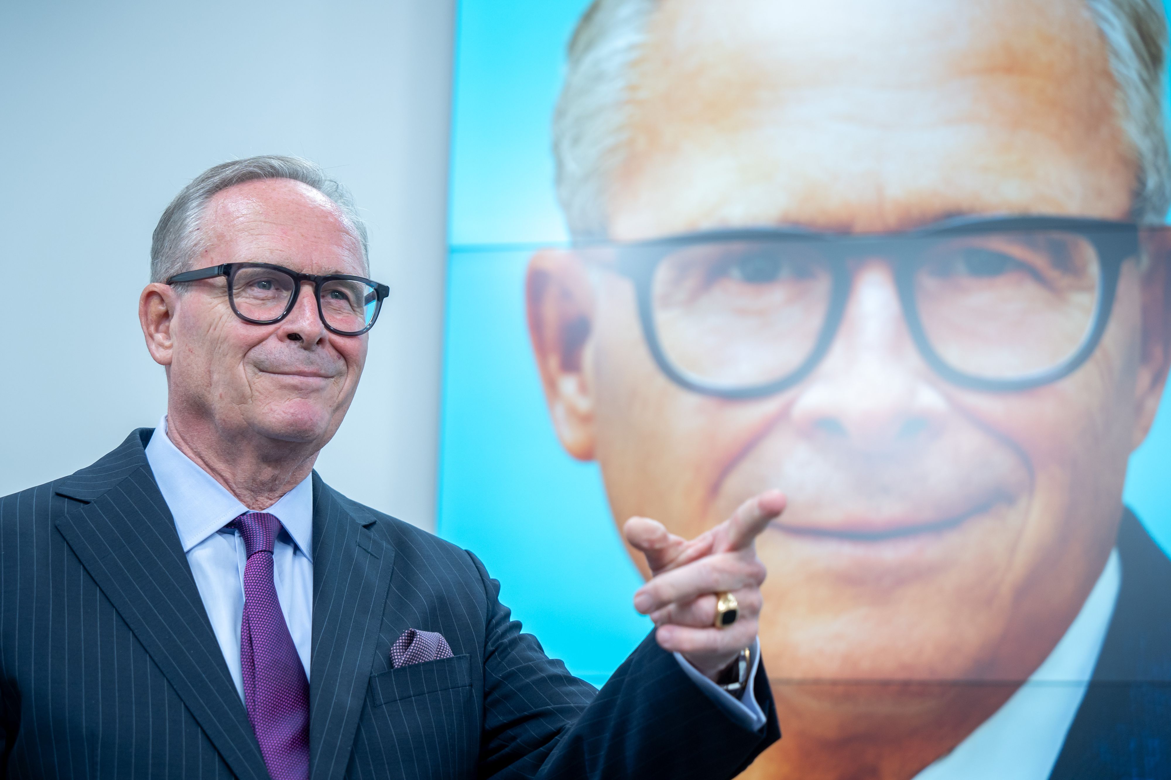 Mit einem Erfolg bei der Wien-Wahl wolle Karl Mahrer auch einen großen Wunsch Lugners wahr machen.