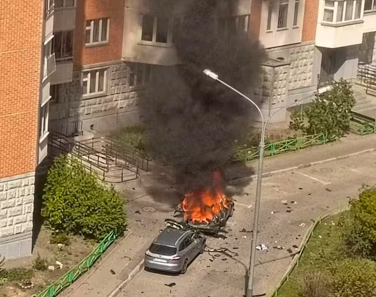 Der General soll an diesem Auto vorbeigegangen sein, als es explodierte.