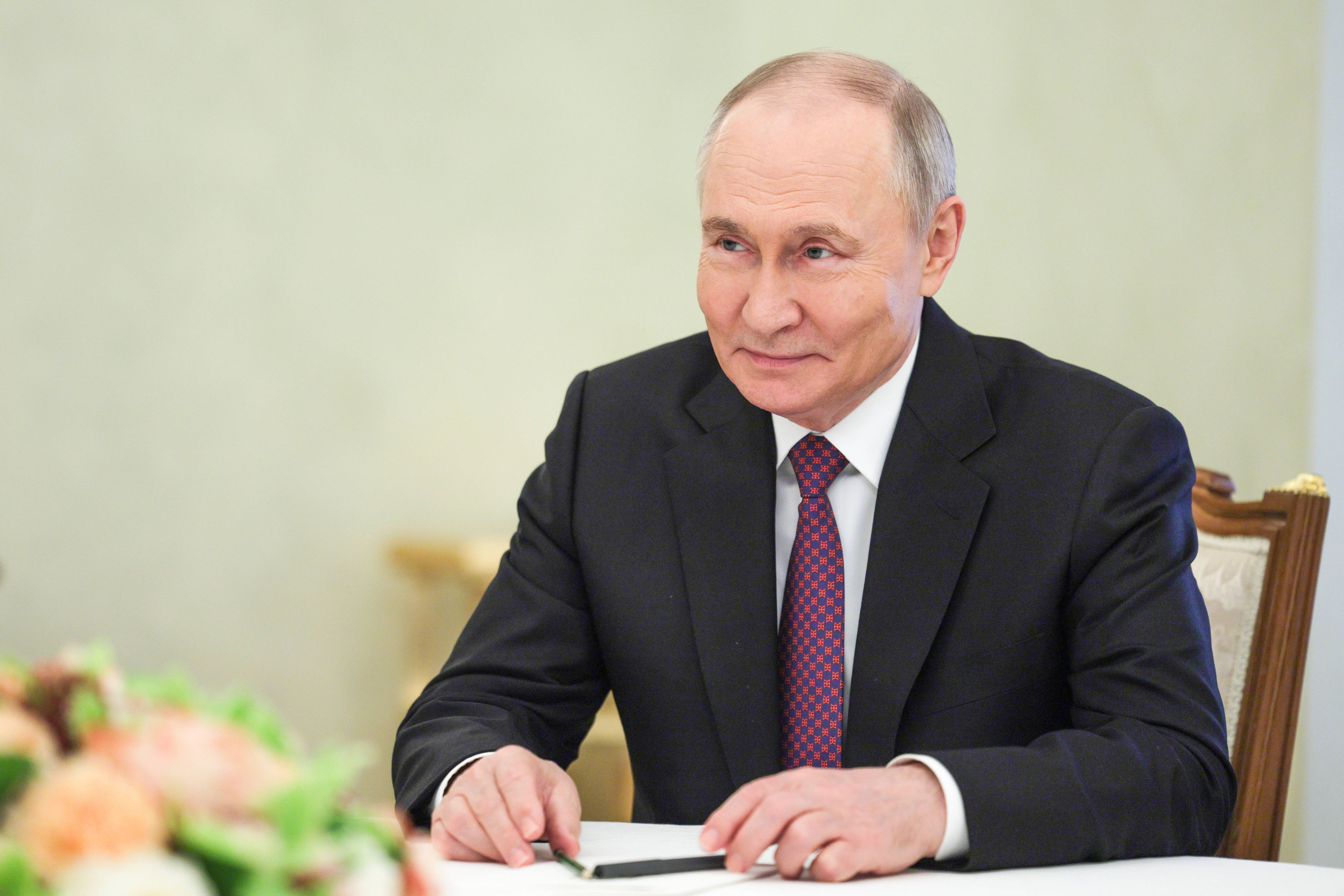 Wladimir Putin am 22. April 2025 in Moskau.