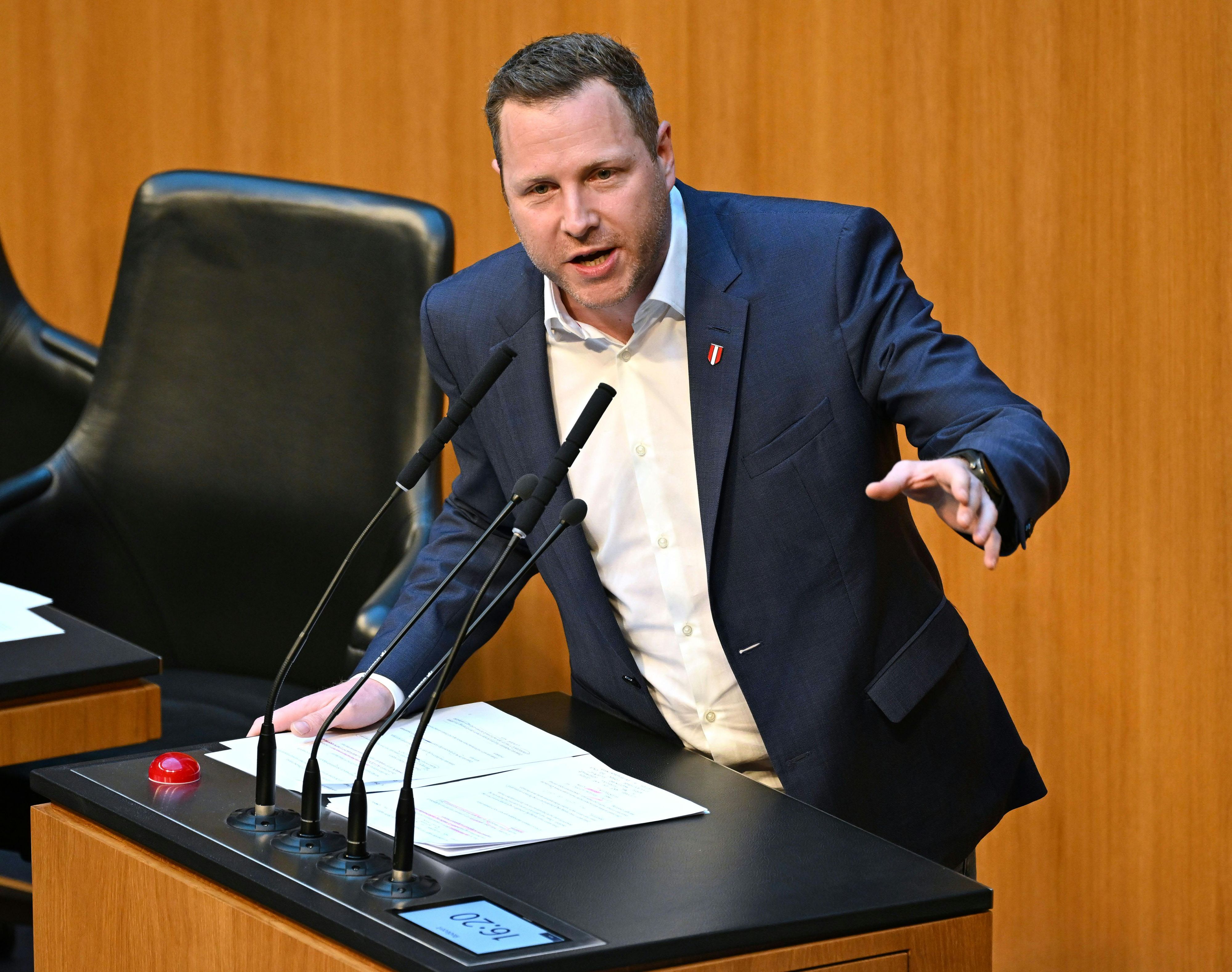 FPÖ-Generalsekretär Michael Schnedlitz im Nationalrat (Archivfoto)