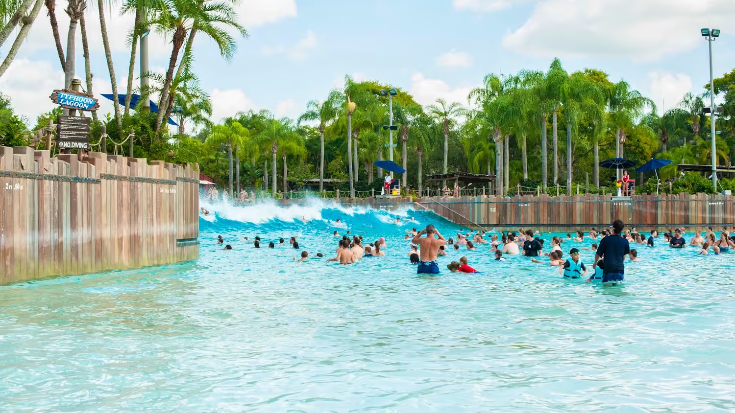 Ihre beiden kleinen Kinder standen nach dem Erlebnis unter Schock, und die jährlichen Familienreisen sind seither beeinträchtigt.