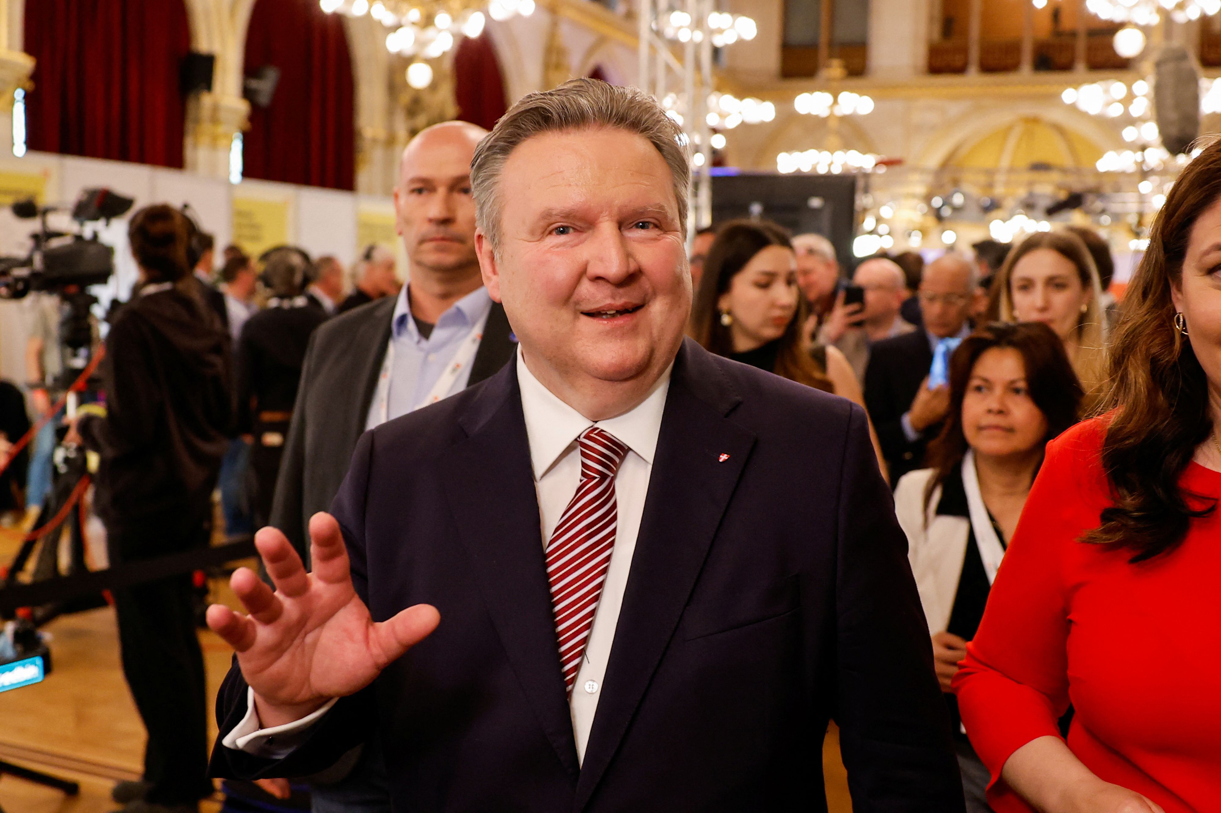 An ihm kommt auch künftig niemand vorbei, der in Wien mitregieren will: SPÖ-Bürgermeister Michael Ludwig.