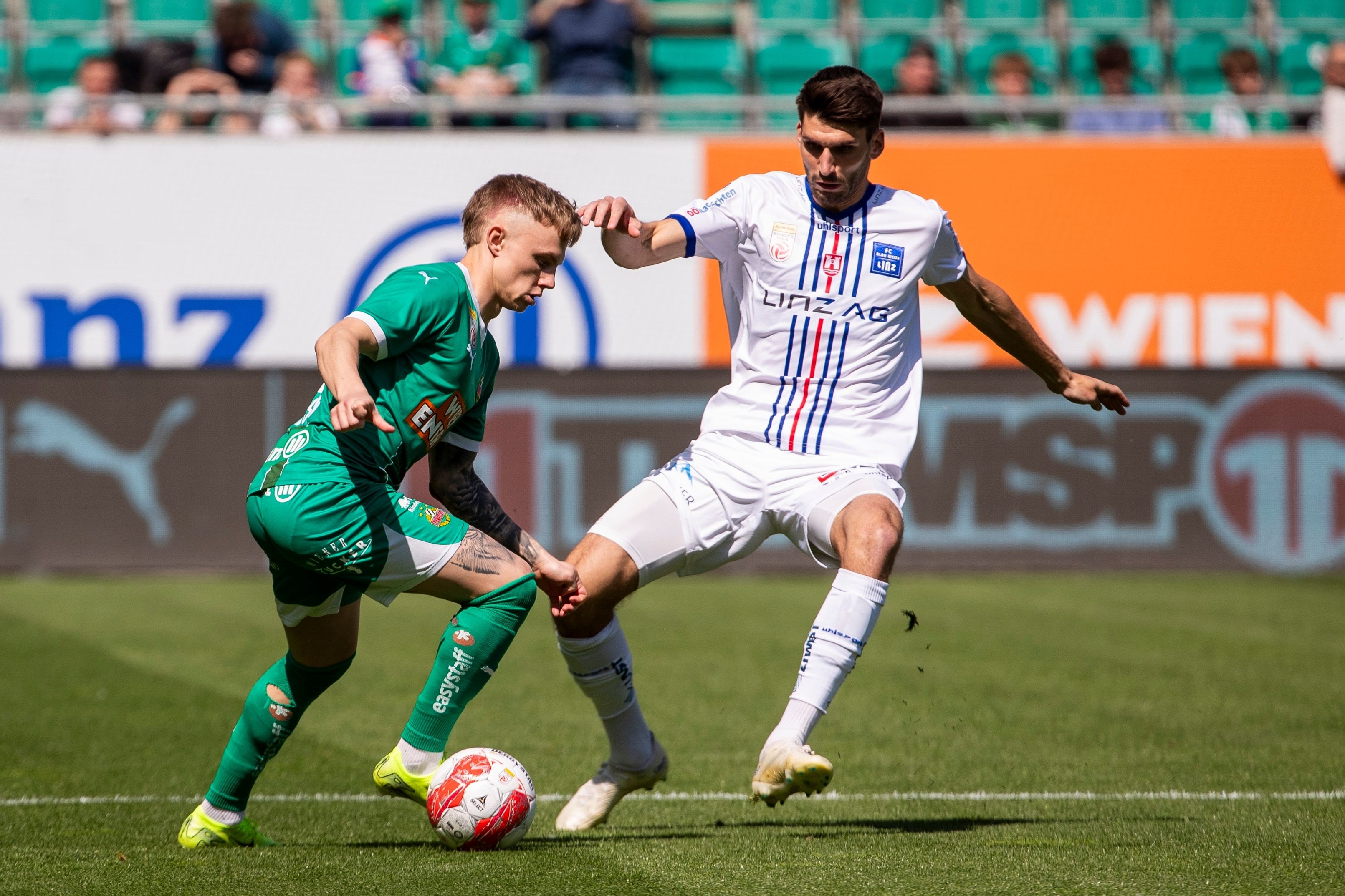 Für Rapid und Blau Weiß Linz steht viel auf dem Spiel.