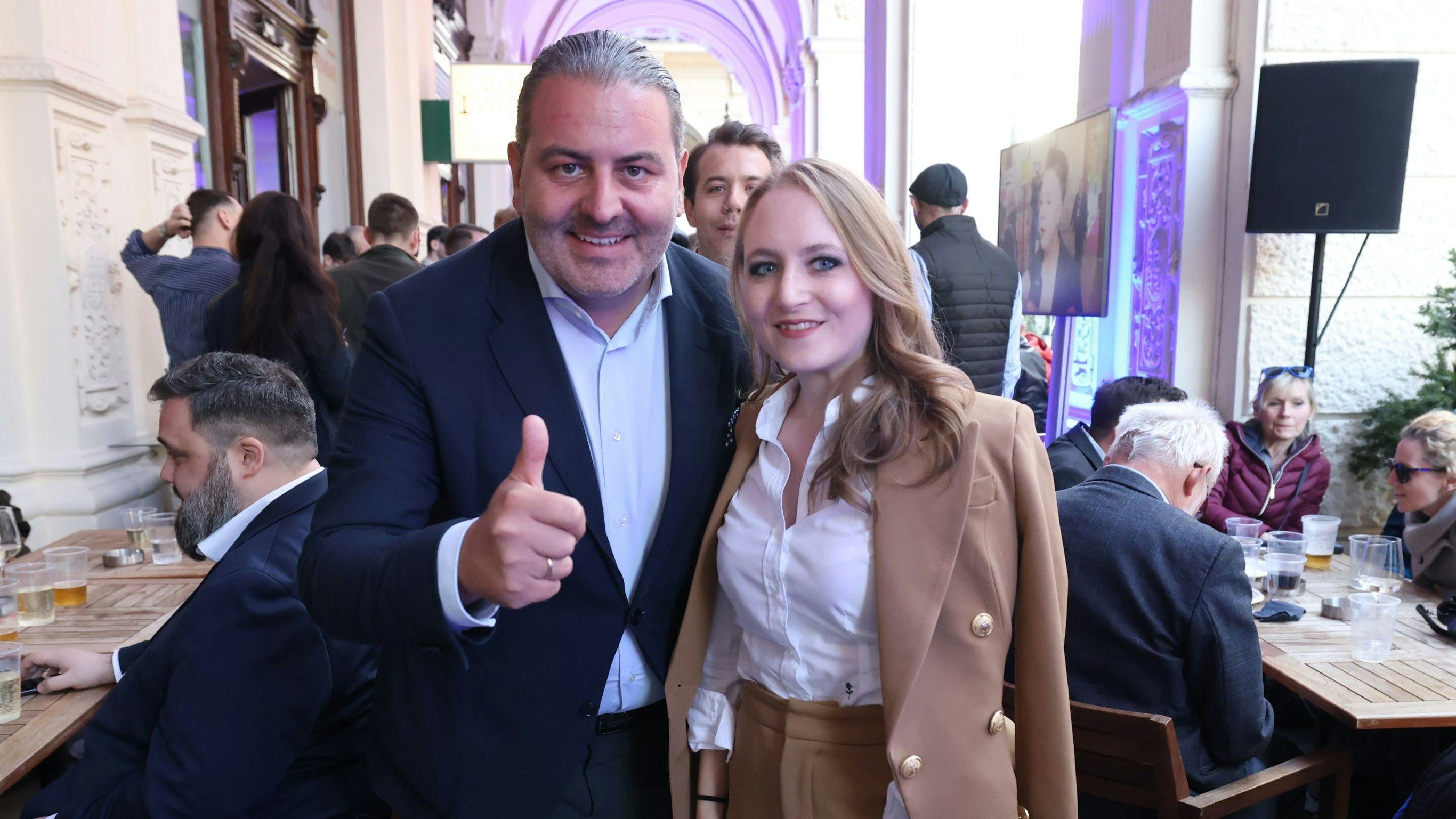 Leo Lugner (FPÖ) mit Ehefrau Jaqueline Lugner
