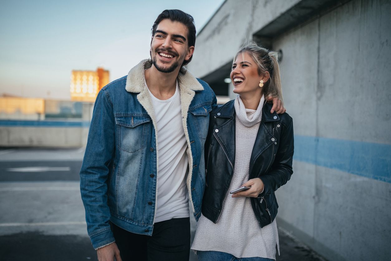 Es ist längst vorbei, aber eine Vertrautheit bleibt, wenn man lange zusammen war.