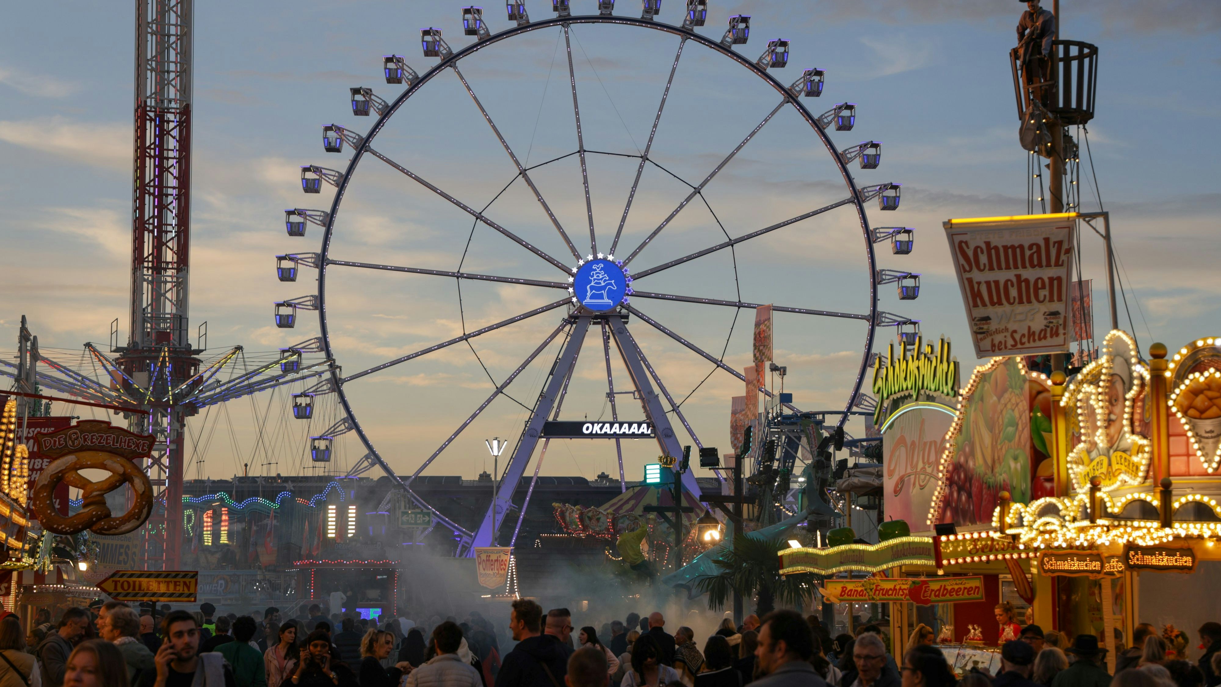 Heute.at - Mann stürzt von Riesenrad 40 Meter in den Tod