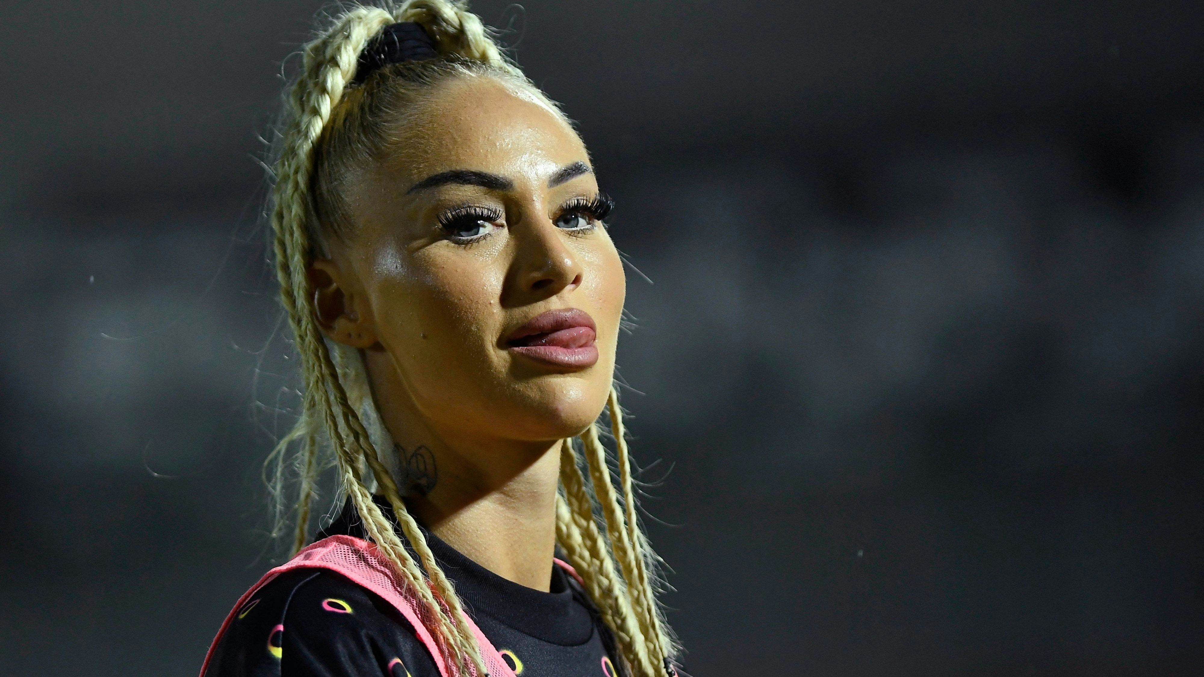 Fußball-Star Alisha Lehmann. 