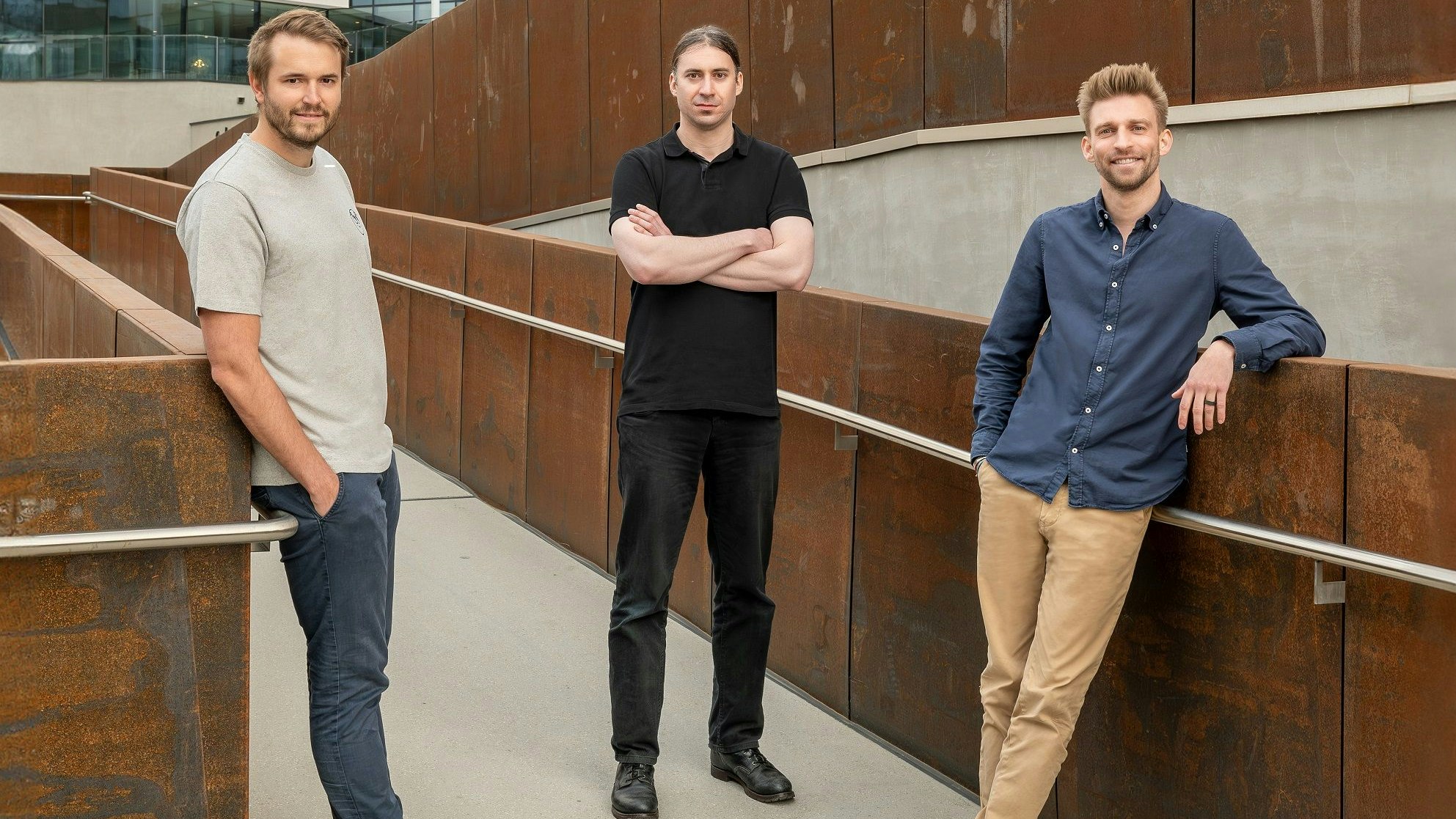 Das refurbed-Gründertrio (v. l.): Peter Windischhofer, Jürgen Riedl und Kilian Kaminski.