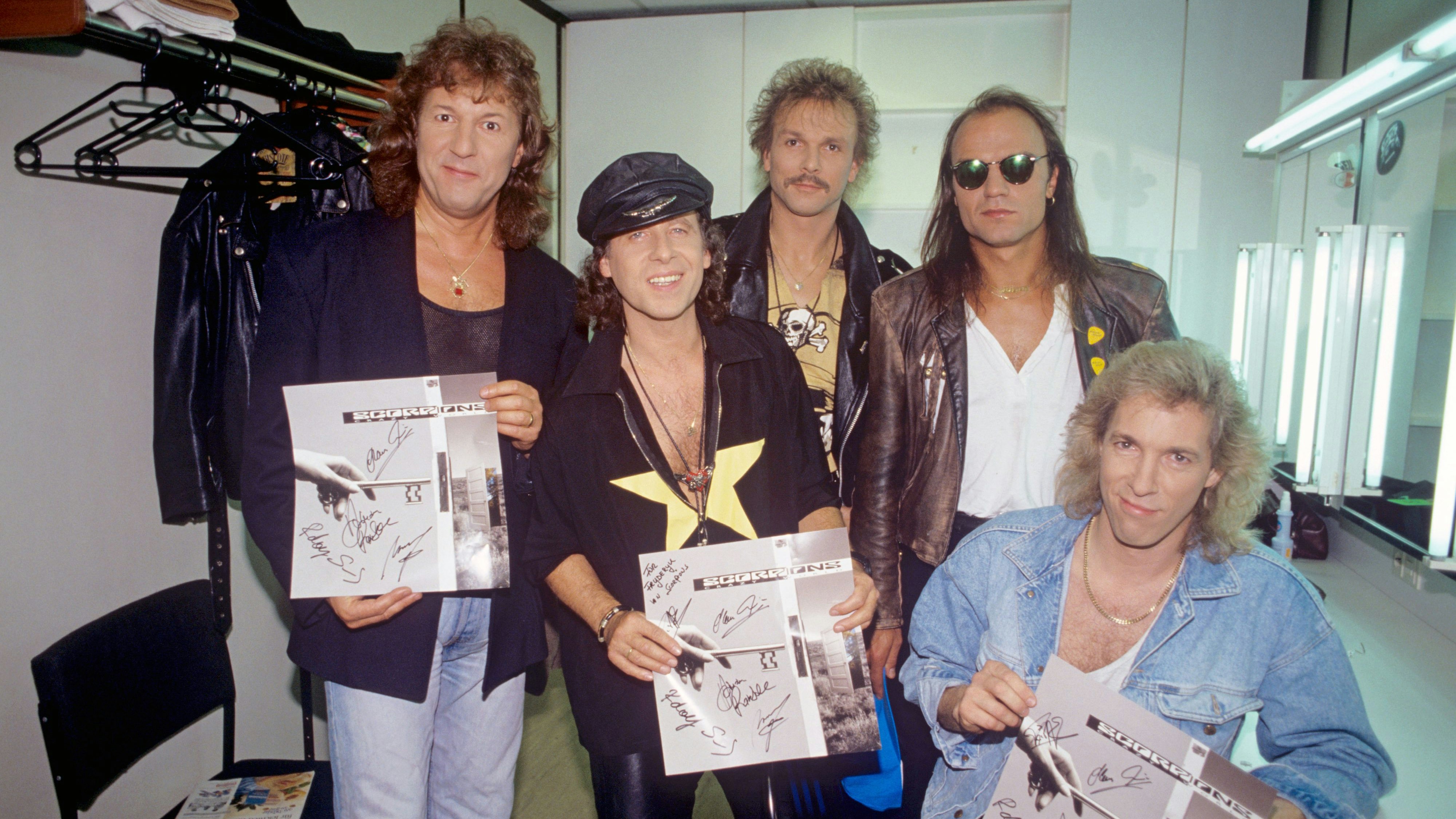 Beim Album "Crazy World" war Rarebell (links) an fast allen Songs beteiligt.