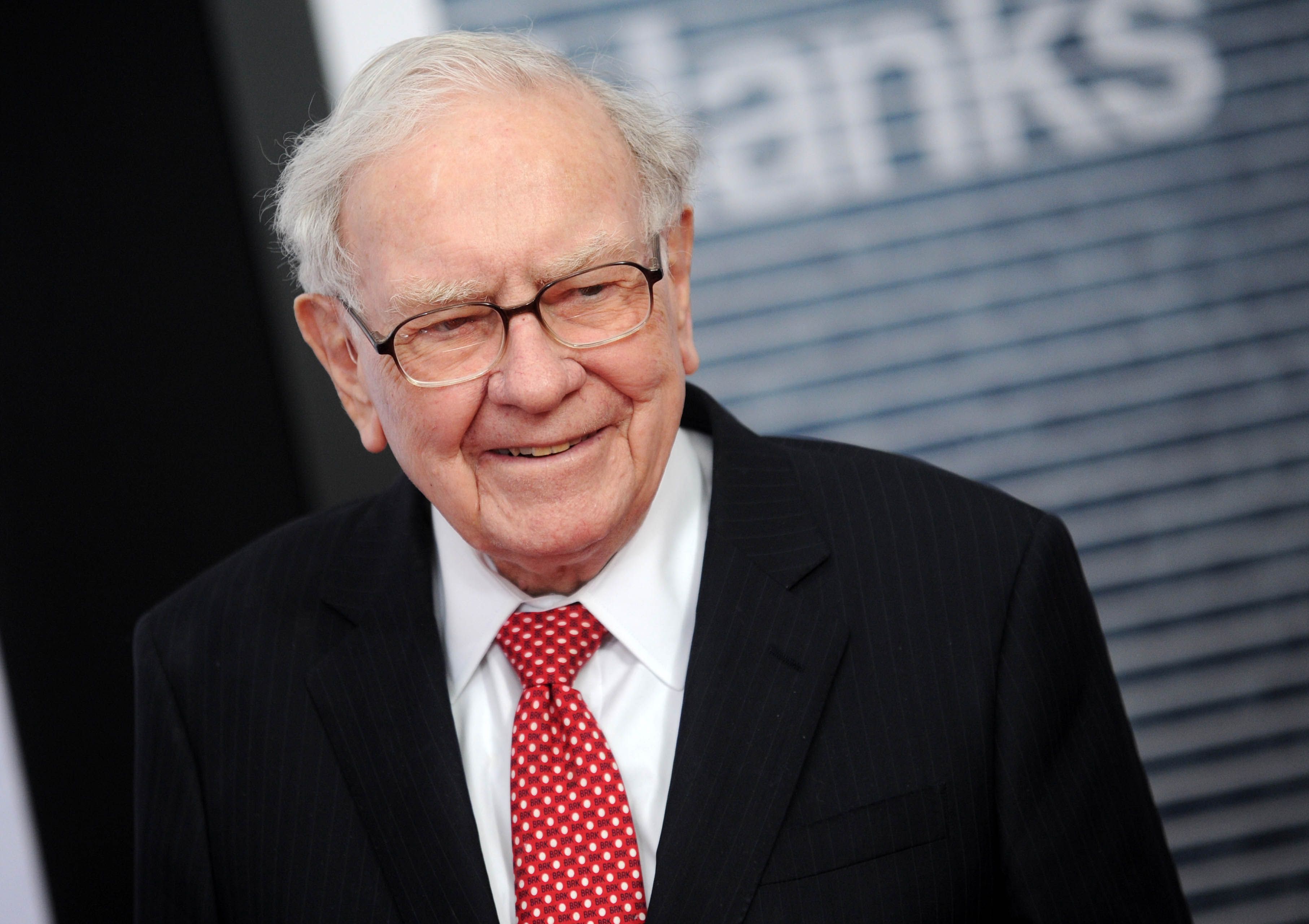 US-Investor Warren Buffett (94) zieht sich als CEO von Berkshire Hathaway zurück.