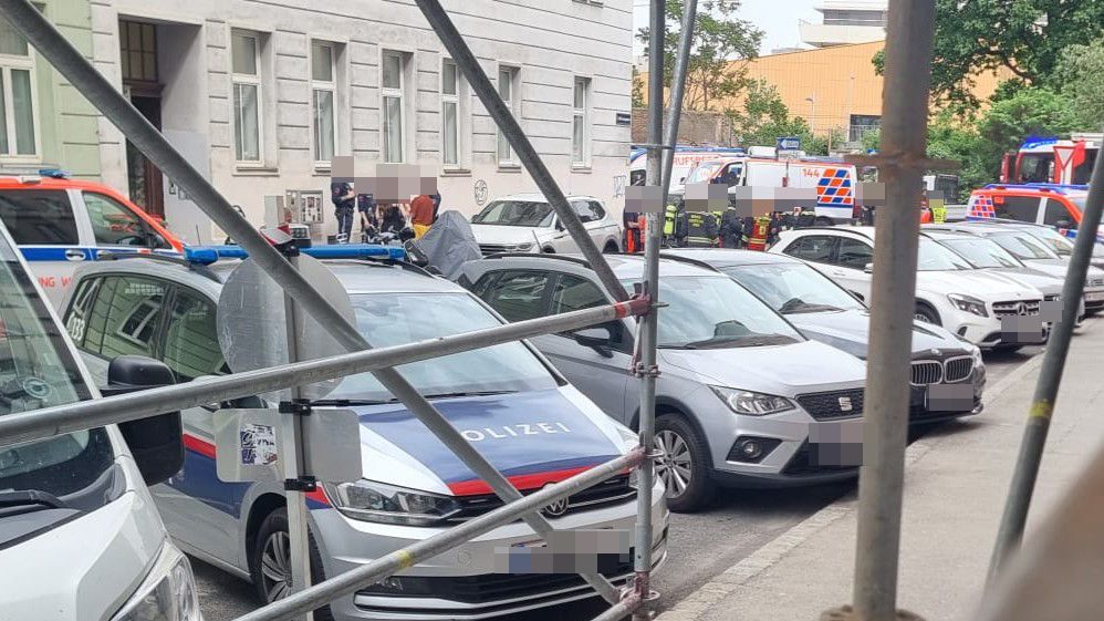 CO-Vergiftung! Zwei Personen verletzt im Spital.