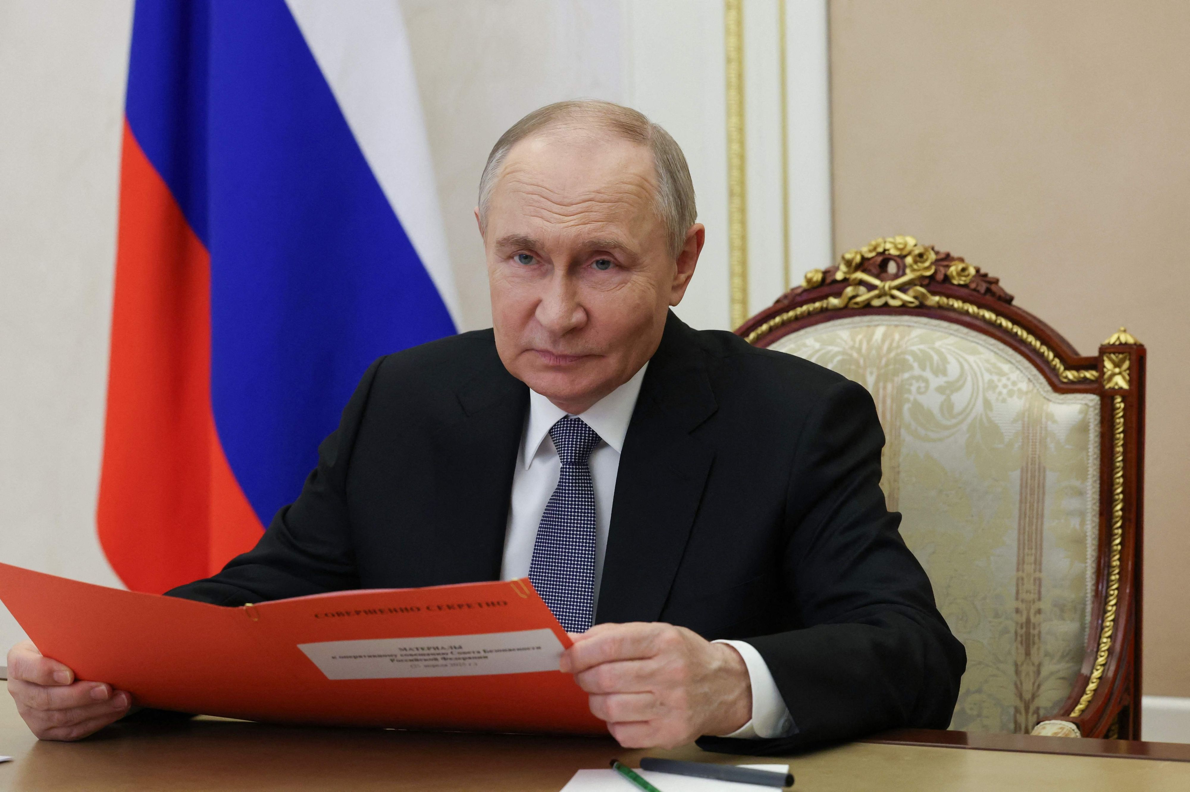 Kreml-Chef Wladimir Putin beharrt via Delegation weiterhin auf de facto nicht zu erfüllende Forderungen seitens der Ukraine.