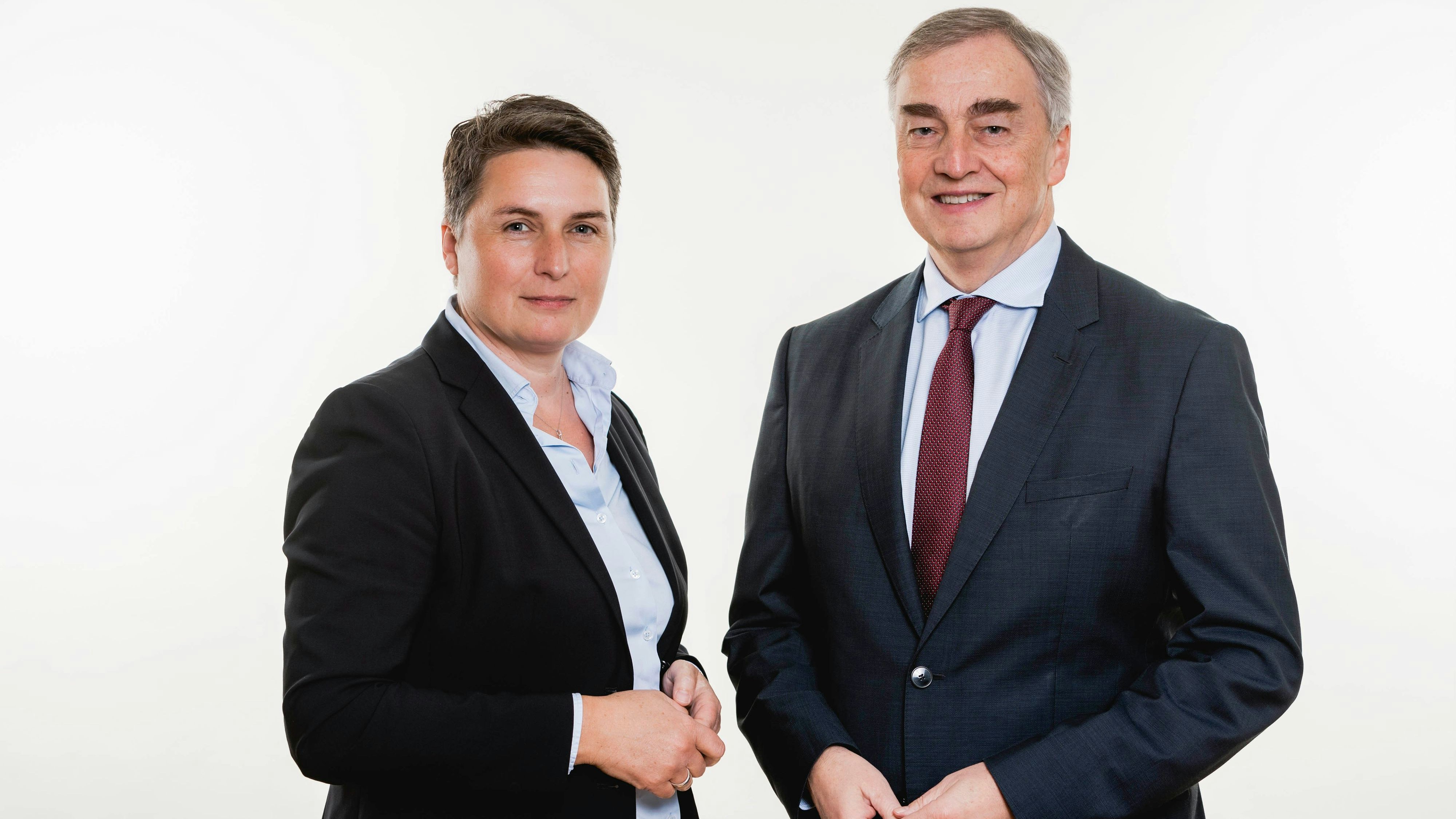 Wifi NÖ-Institutsleiterin Michaela Vorlaufer sowie WKNÖ-Vizepräsident und Wifi NÖ-Institutsvorstandsvorsitzender Christian Moser.