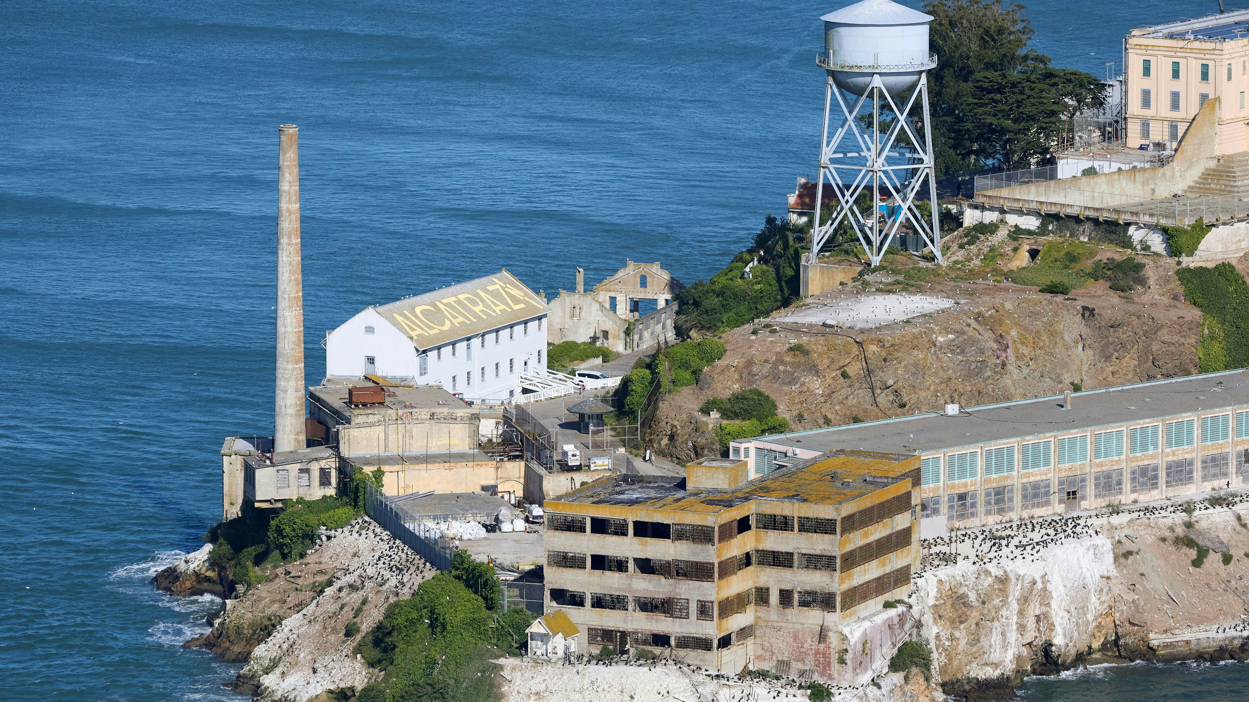 A view from a helicopter of Alcatraz Prison, a National Parks site located on Alcatraz Island in San Francisco Bay in San Francisco, California, U.S. May 5, 2025.  REUTERS/Fred Greaves