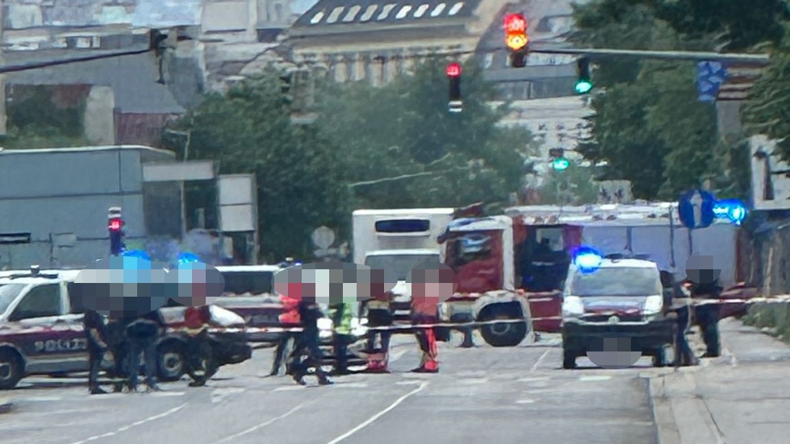Bomben-Alarm am Wiener Prater! Koffer wird geröngt