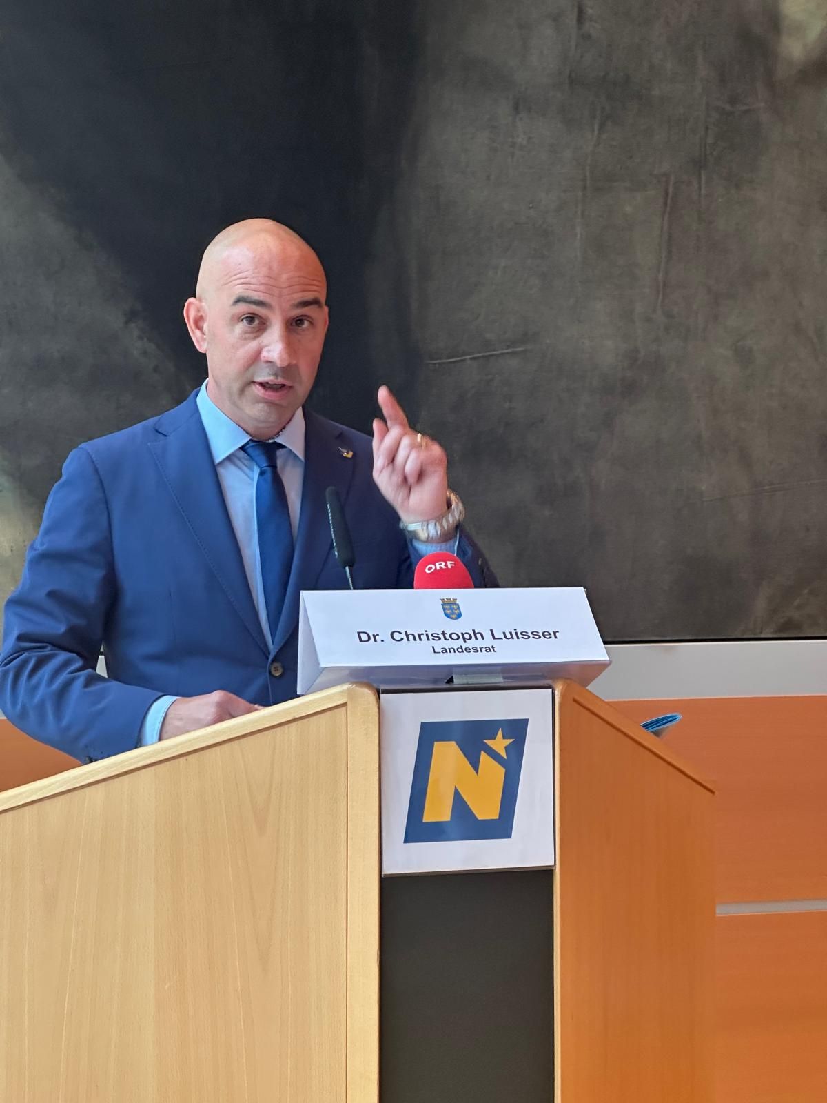 Sicherheits-Landesrat Christoph Luisser