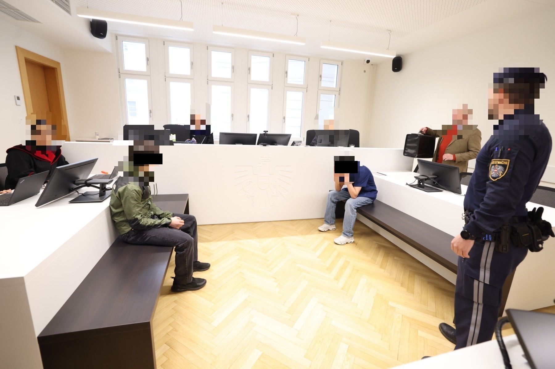 Die Angeklagten sind erst 14 und 16 Jahre alt. 