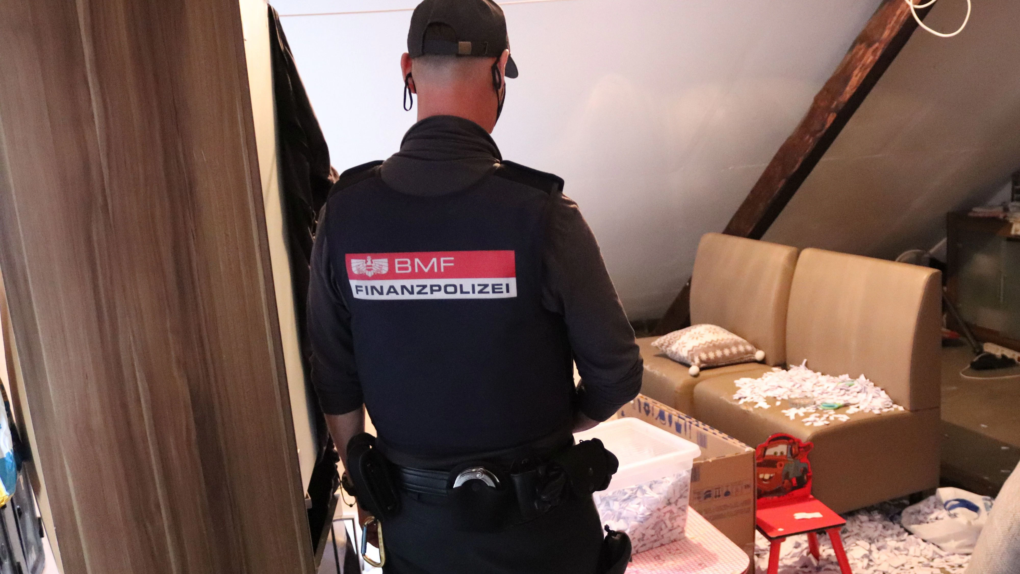 Den Beamten gelang ein Schlag gegen ein illegales Online-Glücksspiel. 