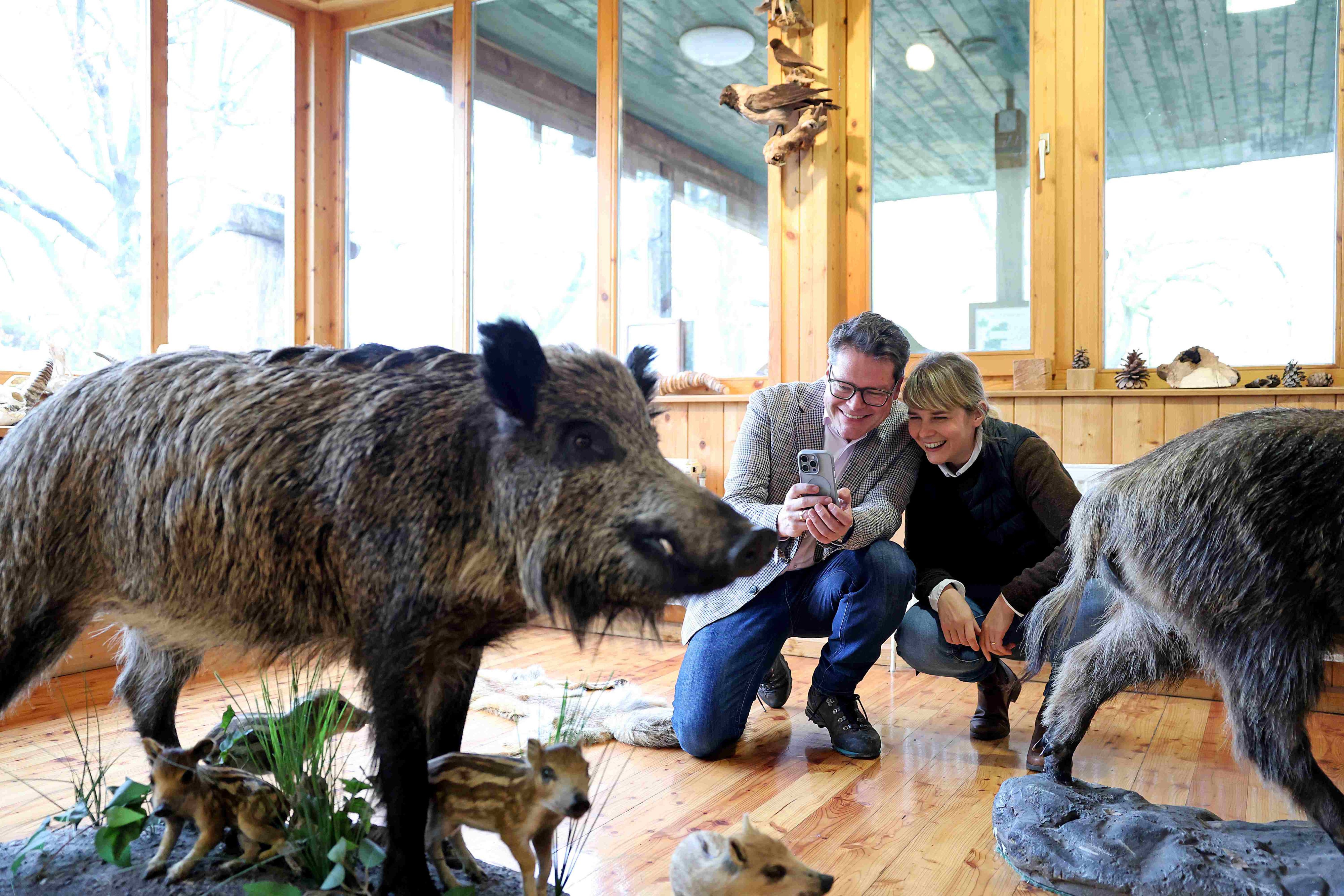 Klimastadtrat Jürgen Czernohorszky in der Waldschule Ottakring.