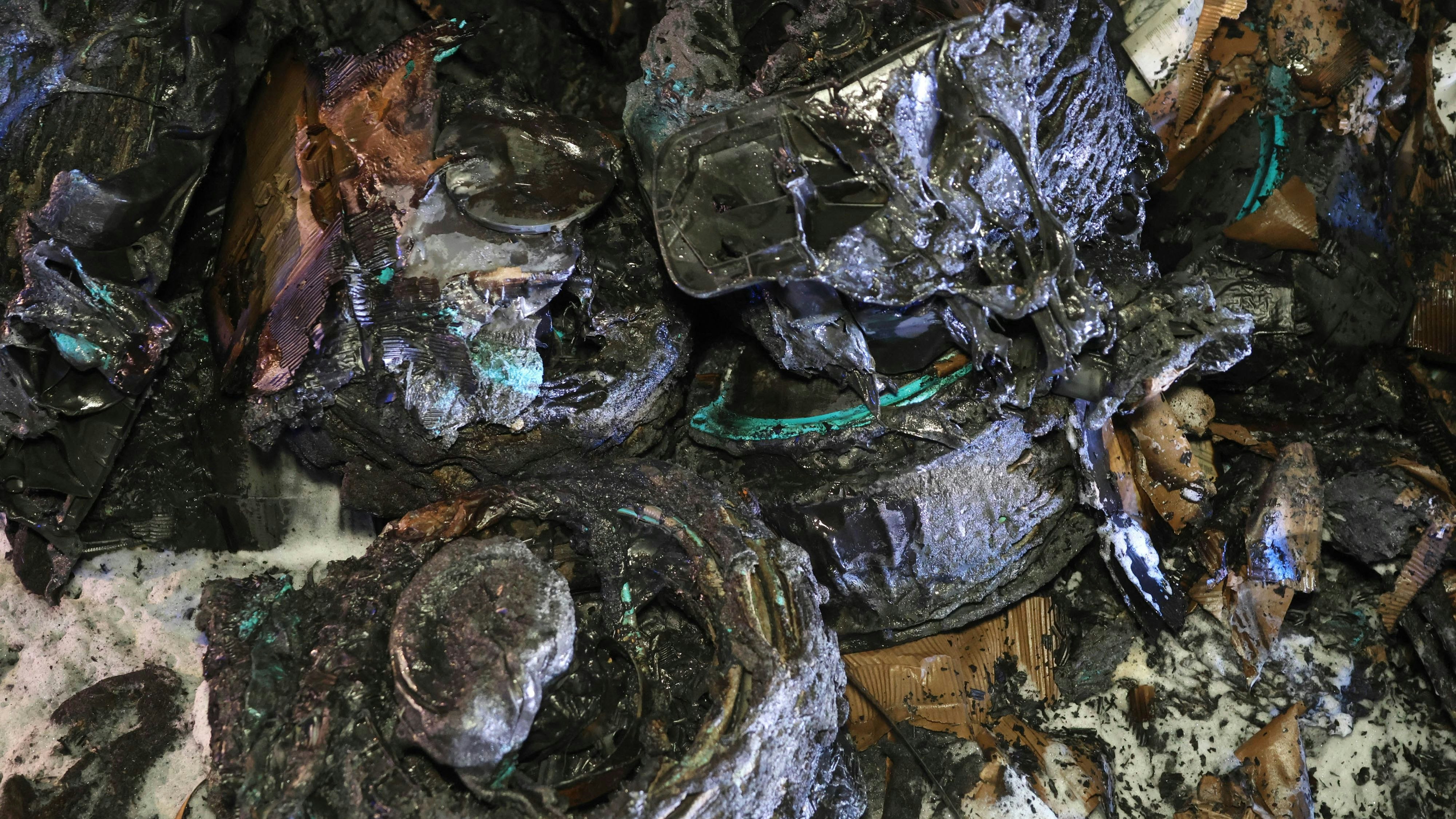 Die Gartenschlauchboxen bestanden zu einem großen Teil aus Kunststoff.