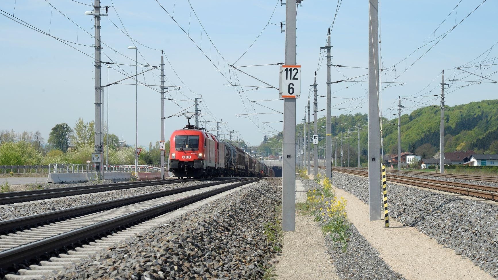 Heute.at - Hitzeschock am Gleis? So rüstet sich die ÖBB