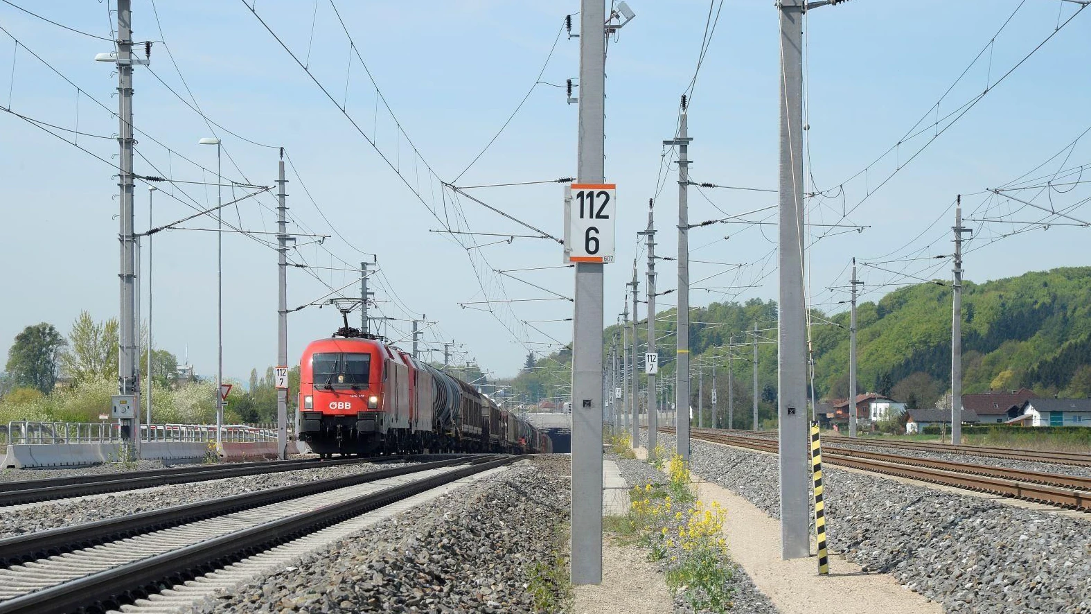 Die ÖBB geben nun Workshops an Schulen, um Unfälle mit Oberleitungen zu vermeiden.