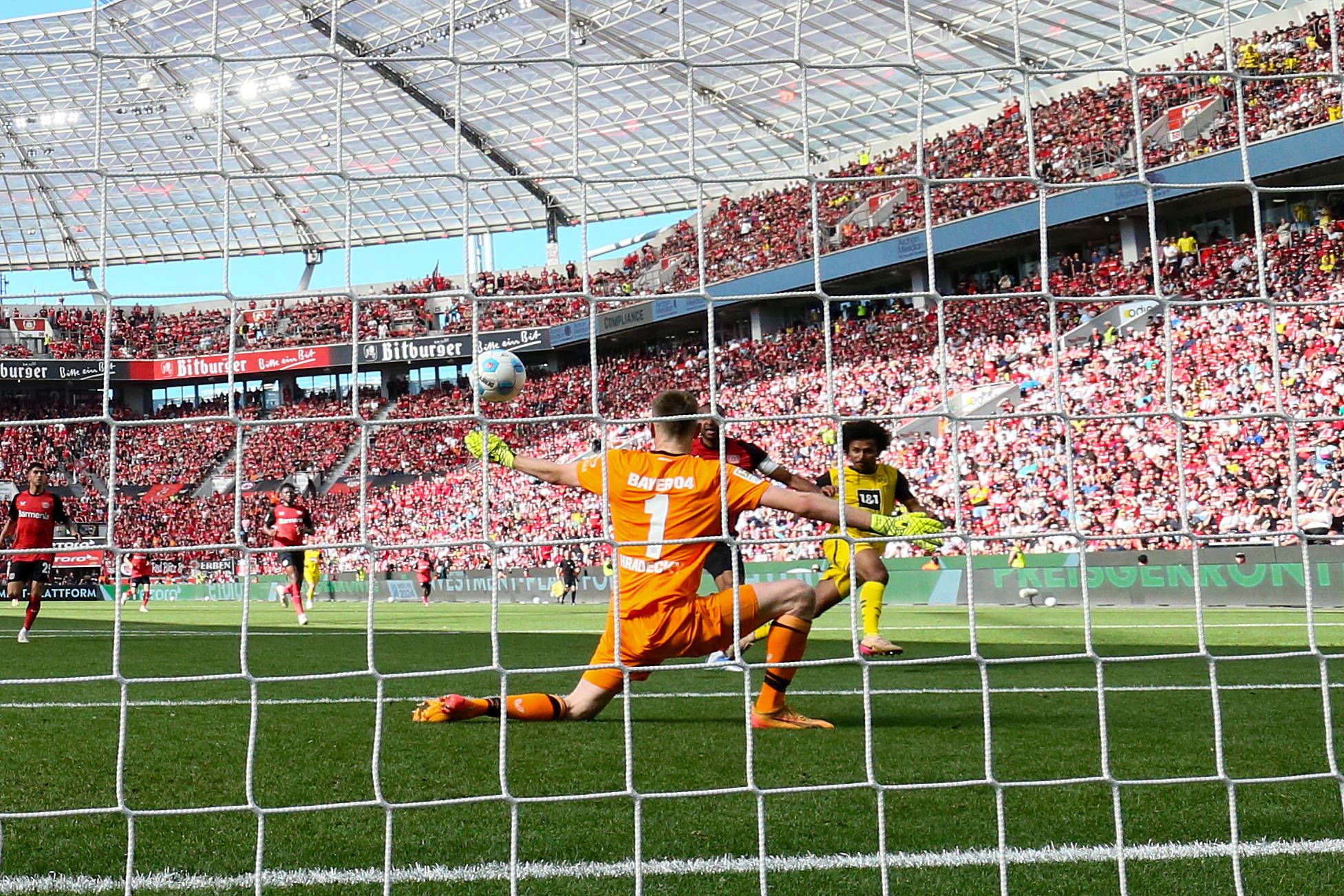 Adeyemi traf zum 3:1 für Dortmund.