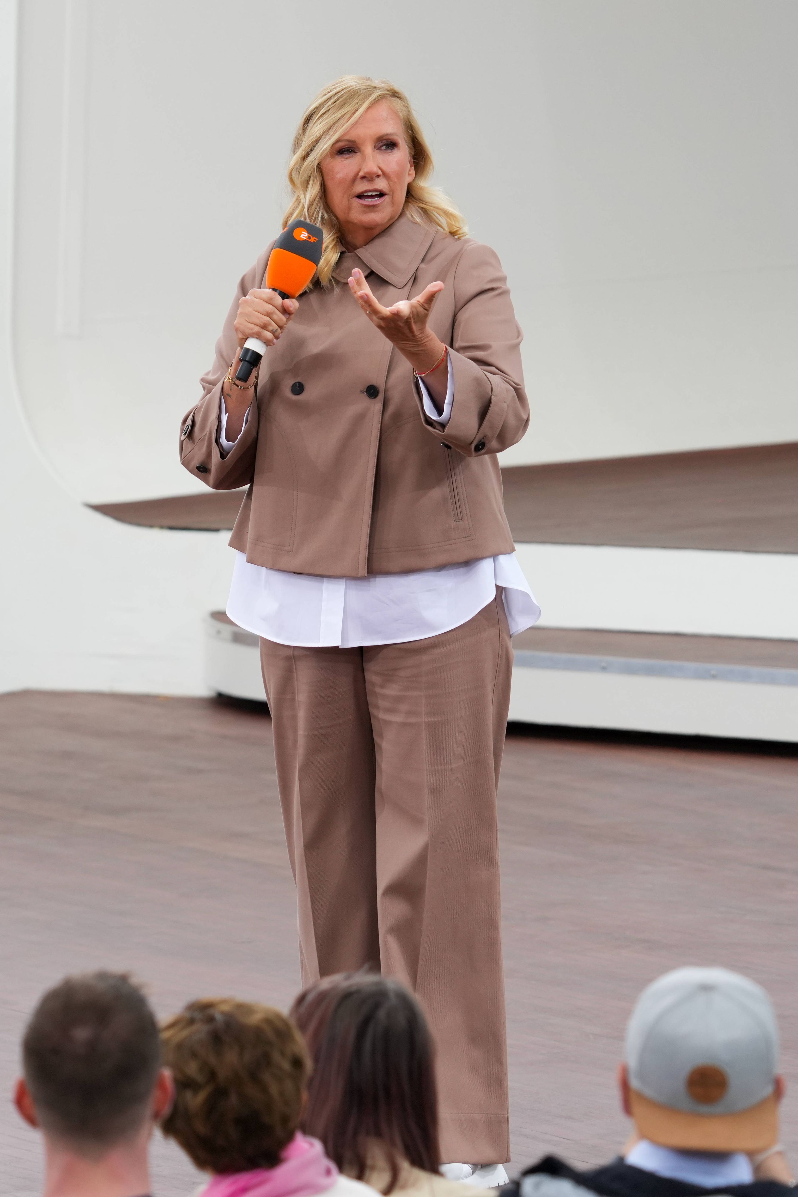 Andrea Kiewel lässt sich nicht die Show verderben. 