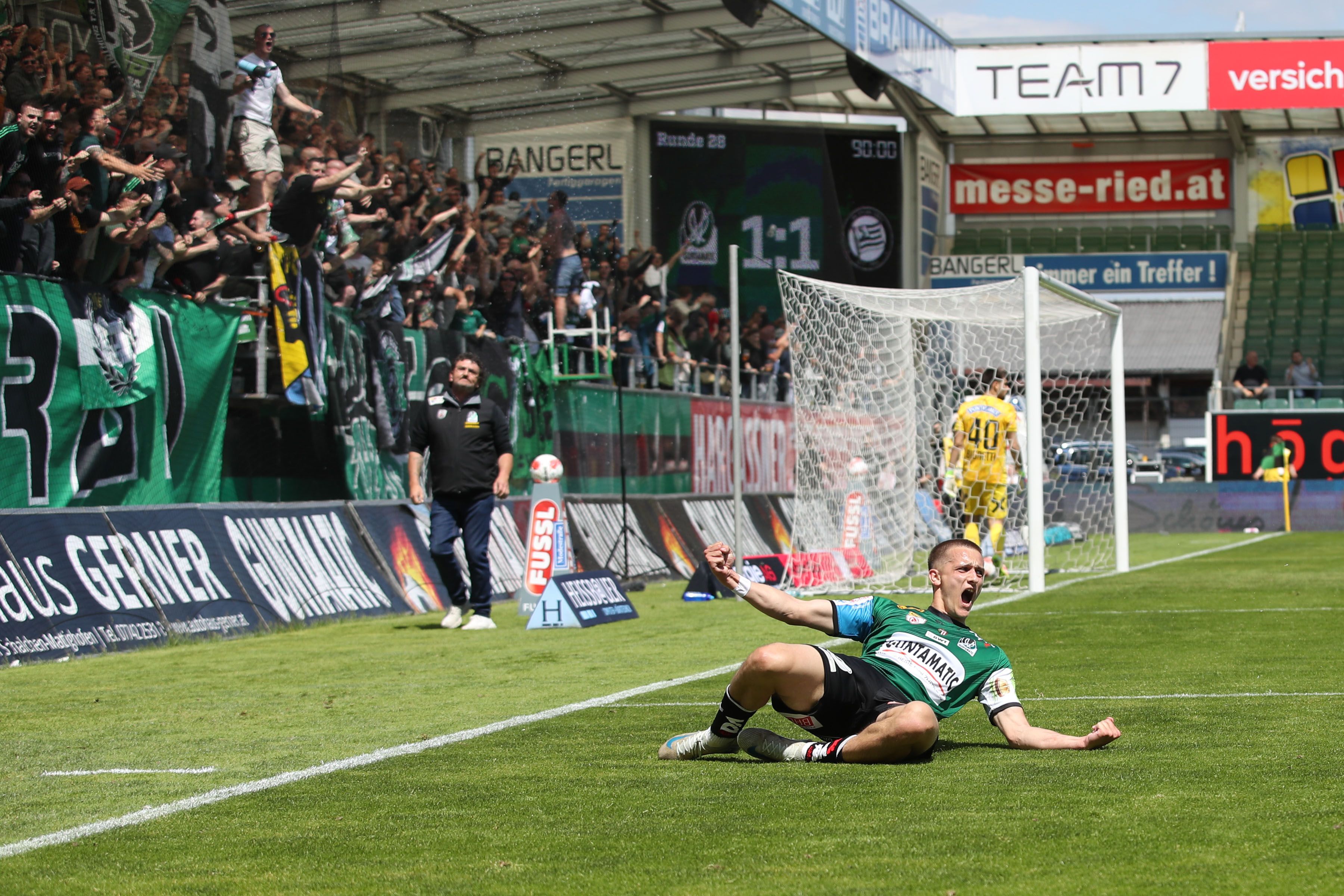 Wohlmuth mit dem Goldtor gegen Sturm II.