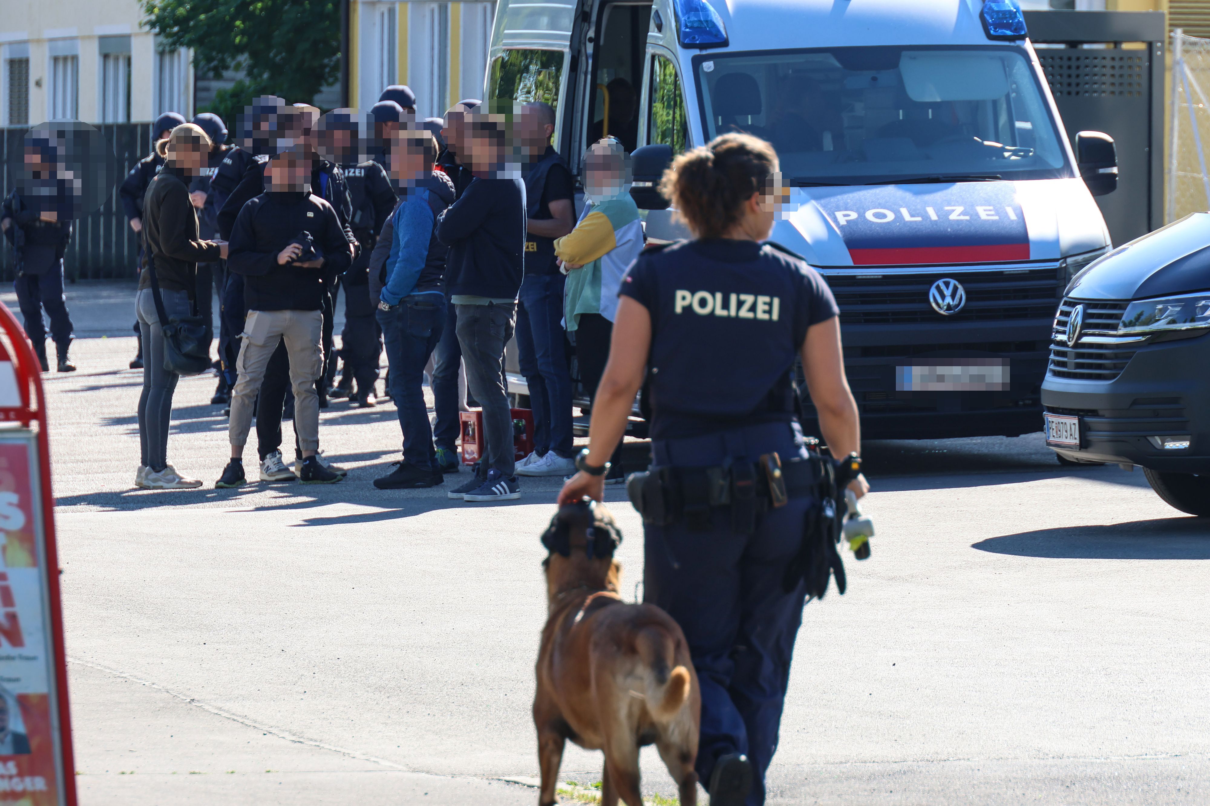 Ein Schulzentrum in Haid bei Linz musste vor wenigen Tagen ebenfalls evakuiert werden.