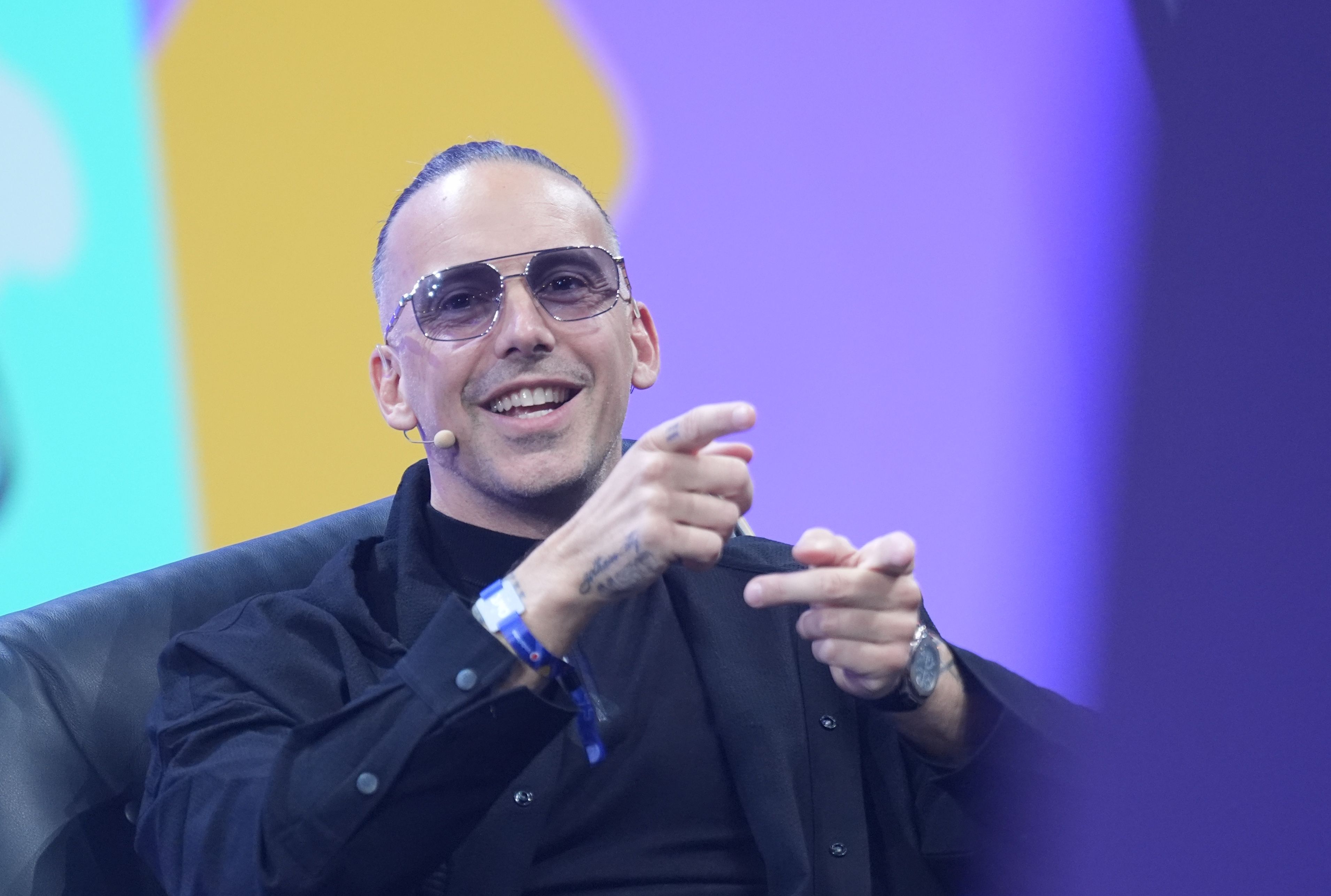 RAF Camora sprach auf der OMR-Messe.