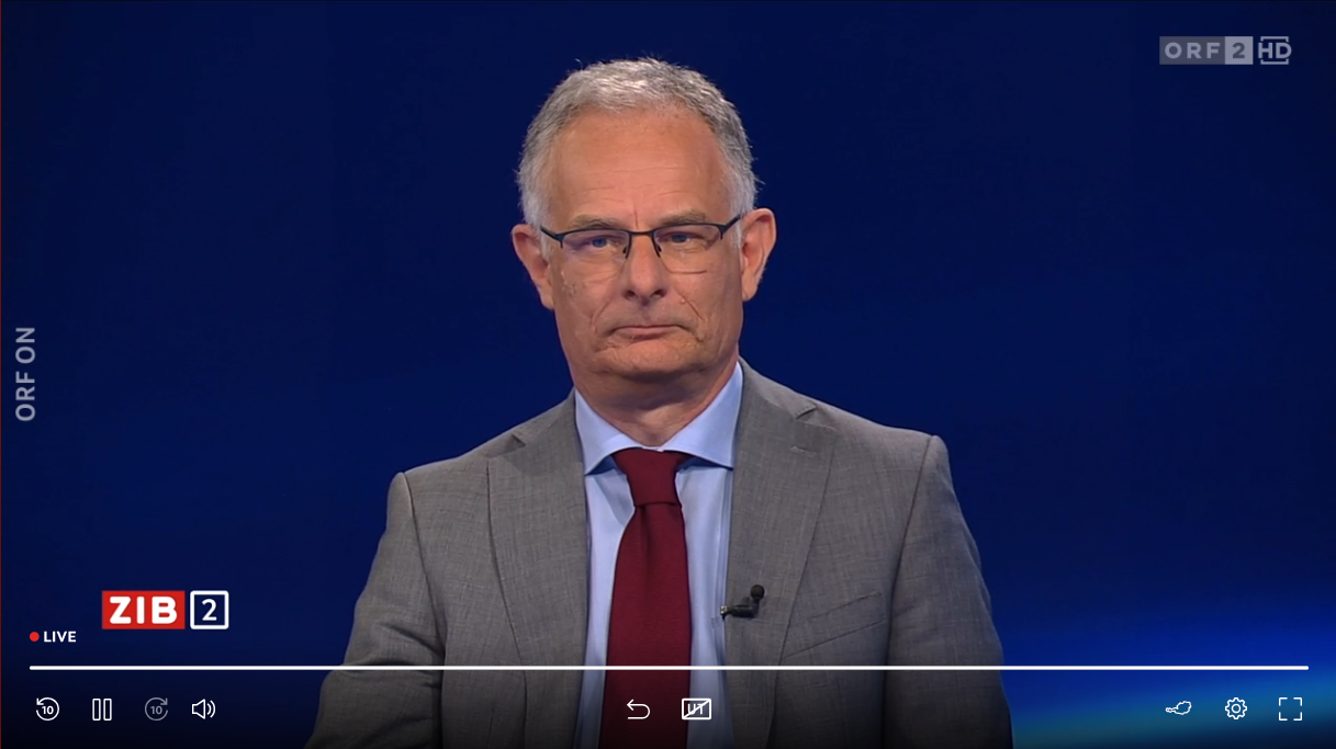 Finanzminister Markus Marterbauer am späten Dienstagabend in der ORF-