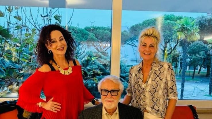 Christina "Mausi" Lugner mit Karl Schweigl und dessen Lebensgefährtin Christine 