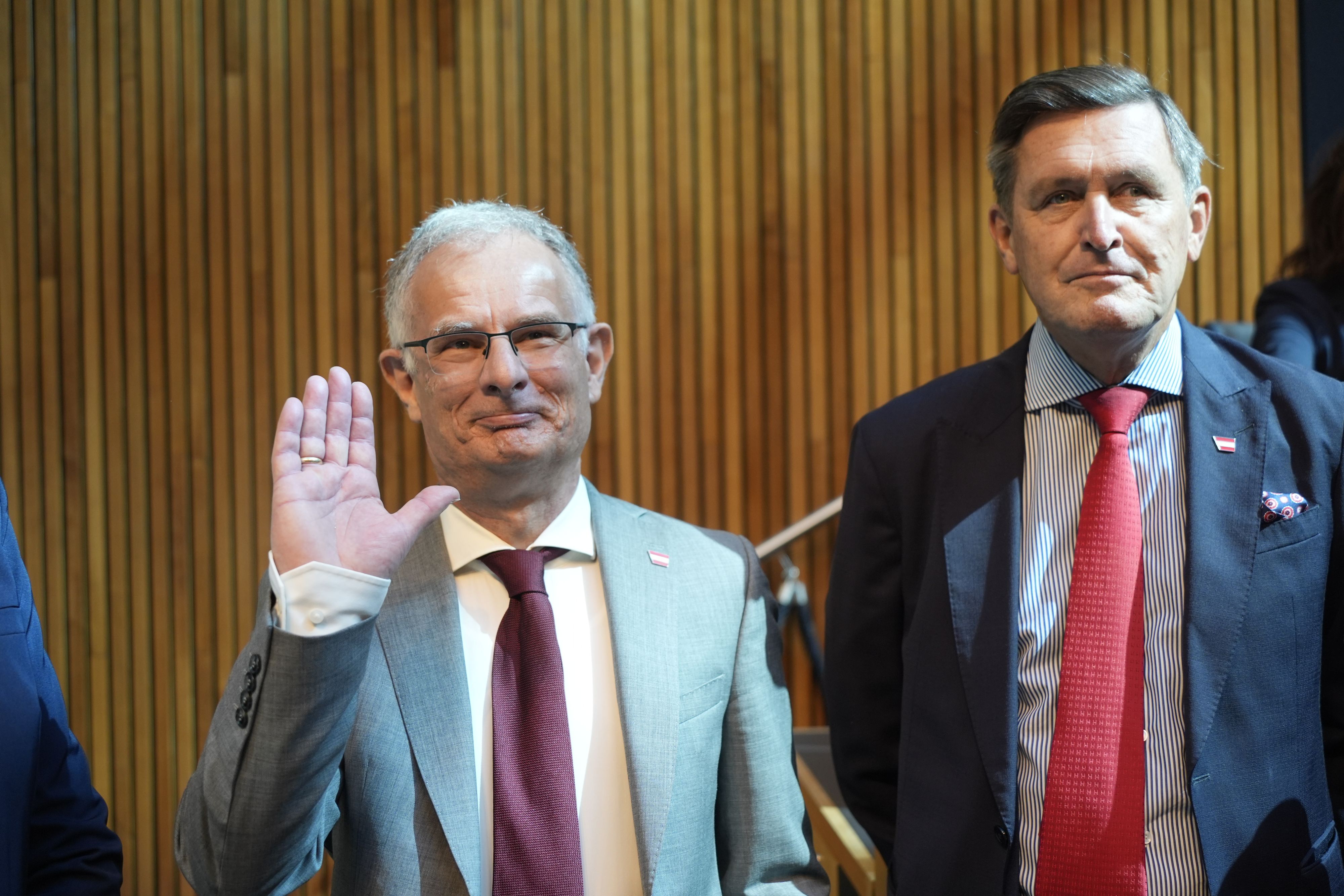 Am 13. Mai 2025 hielt Finanzminister Markus Marterbauer (SP) seine erste Budgetrede, stellte die Sanierungspläne der Regierung für 2025/2026 vor.