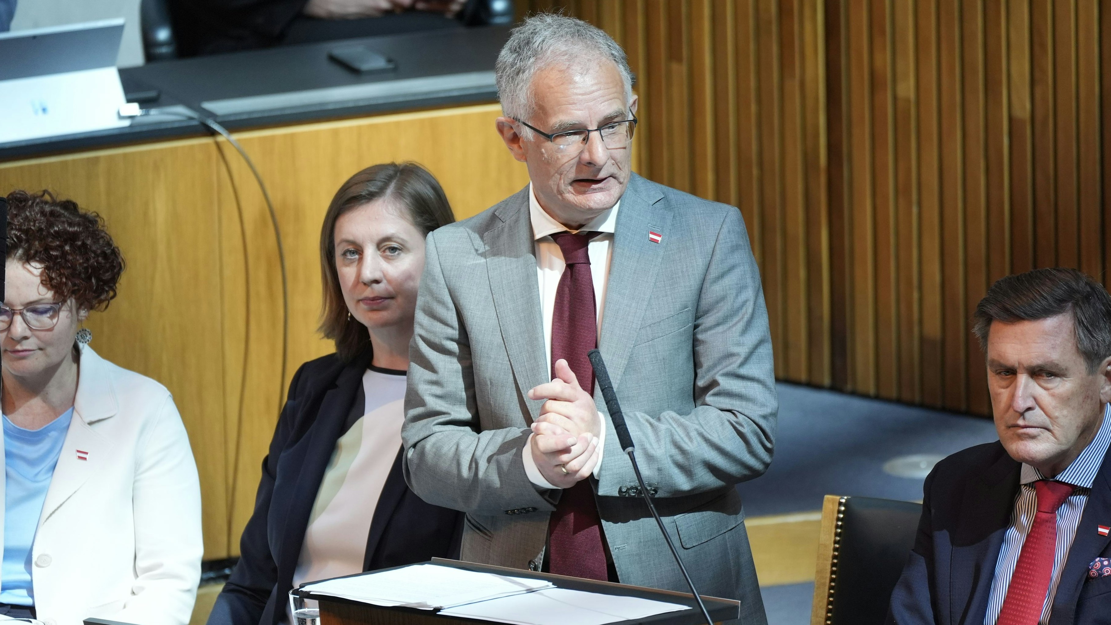 Minister Marterbauer präsentierte das Budget im Parlament