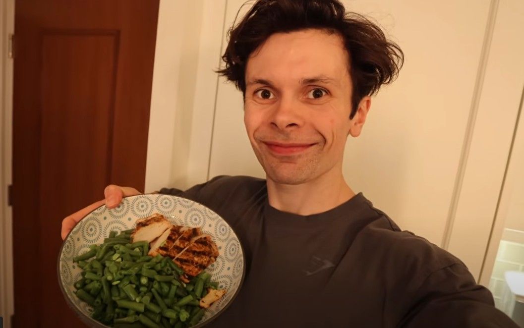 Will Tennyson (Bild) machte ein viertägiges Selbstexperiment.