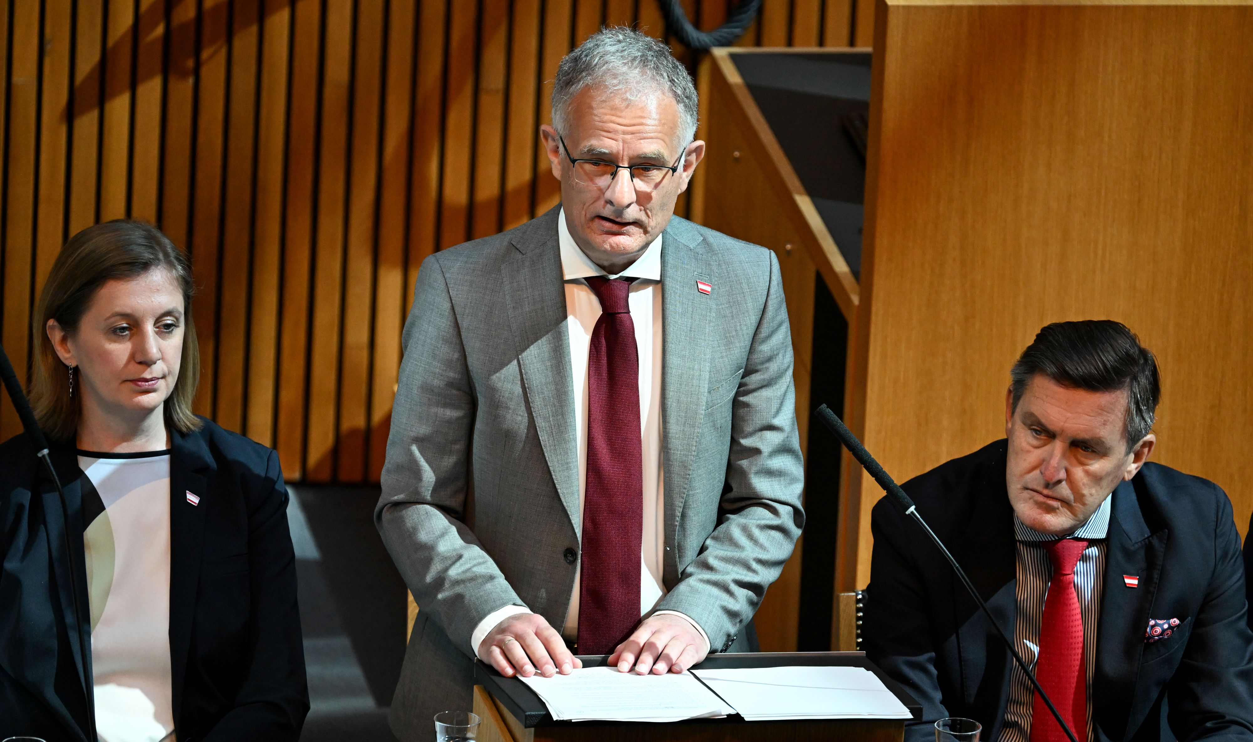 Markus Marterbauer (SPÖ) bei seiner Budgetrede im Parlament am Dienstag, 13. Mai 2025.