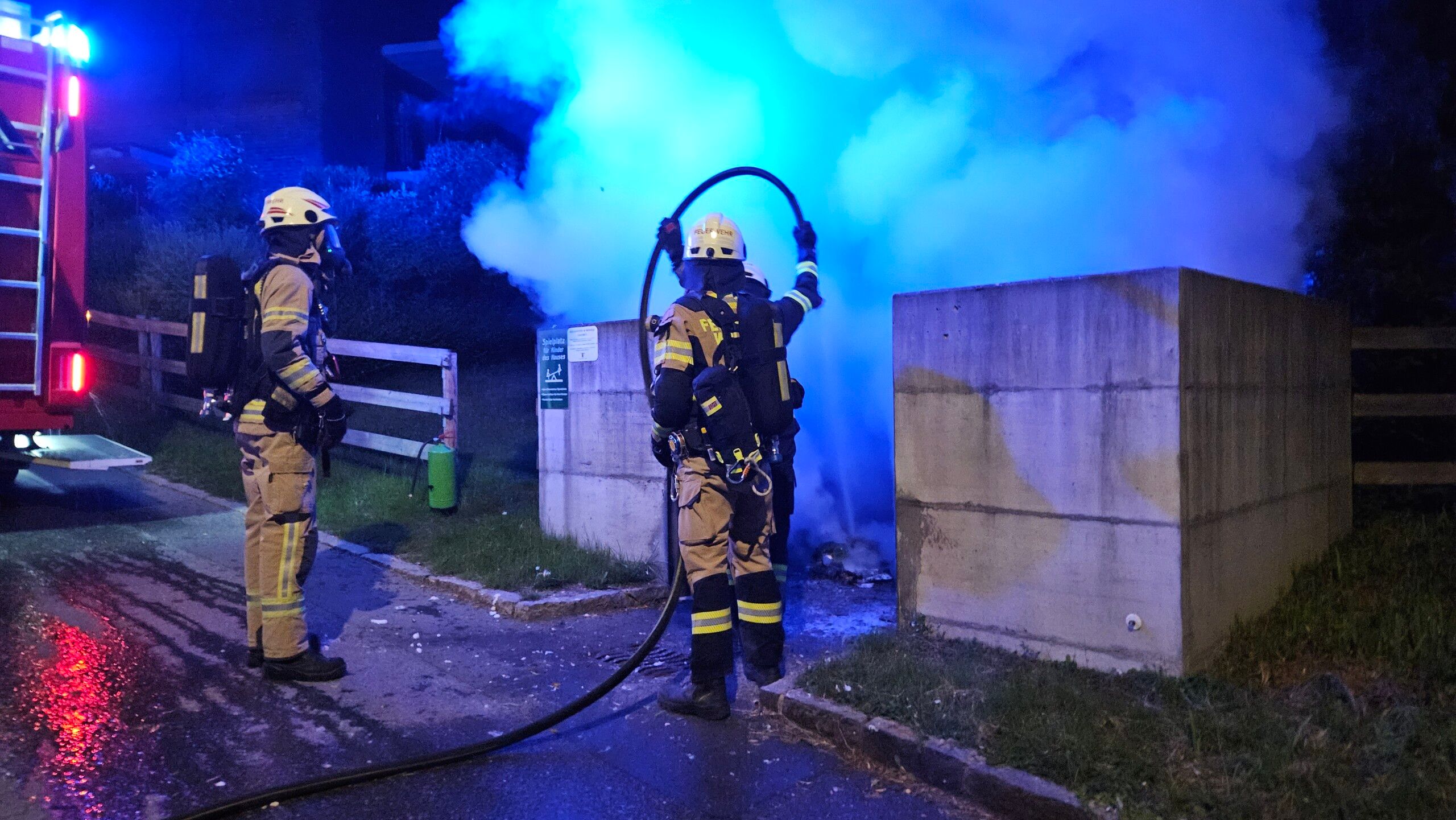 Die Feuerwehr konnte den Container löschen.