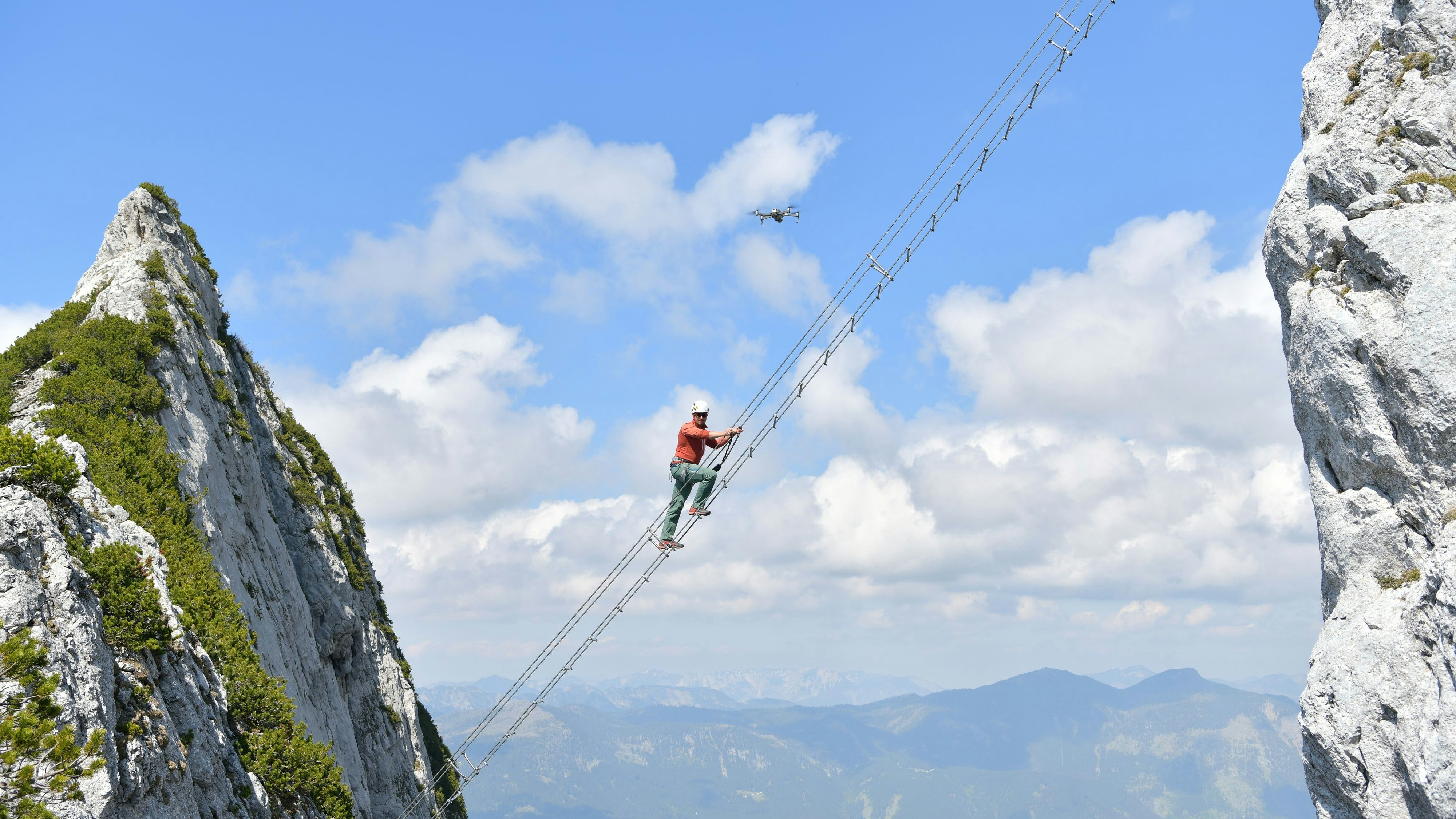 Die "Himmelsleiter" am Klettersteig Donnerkogel.