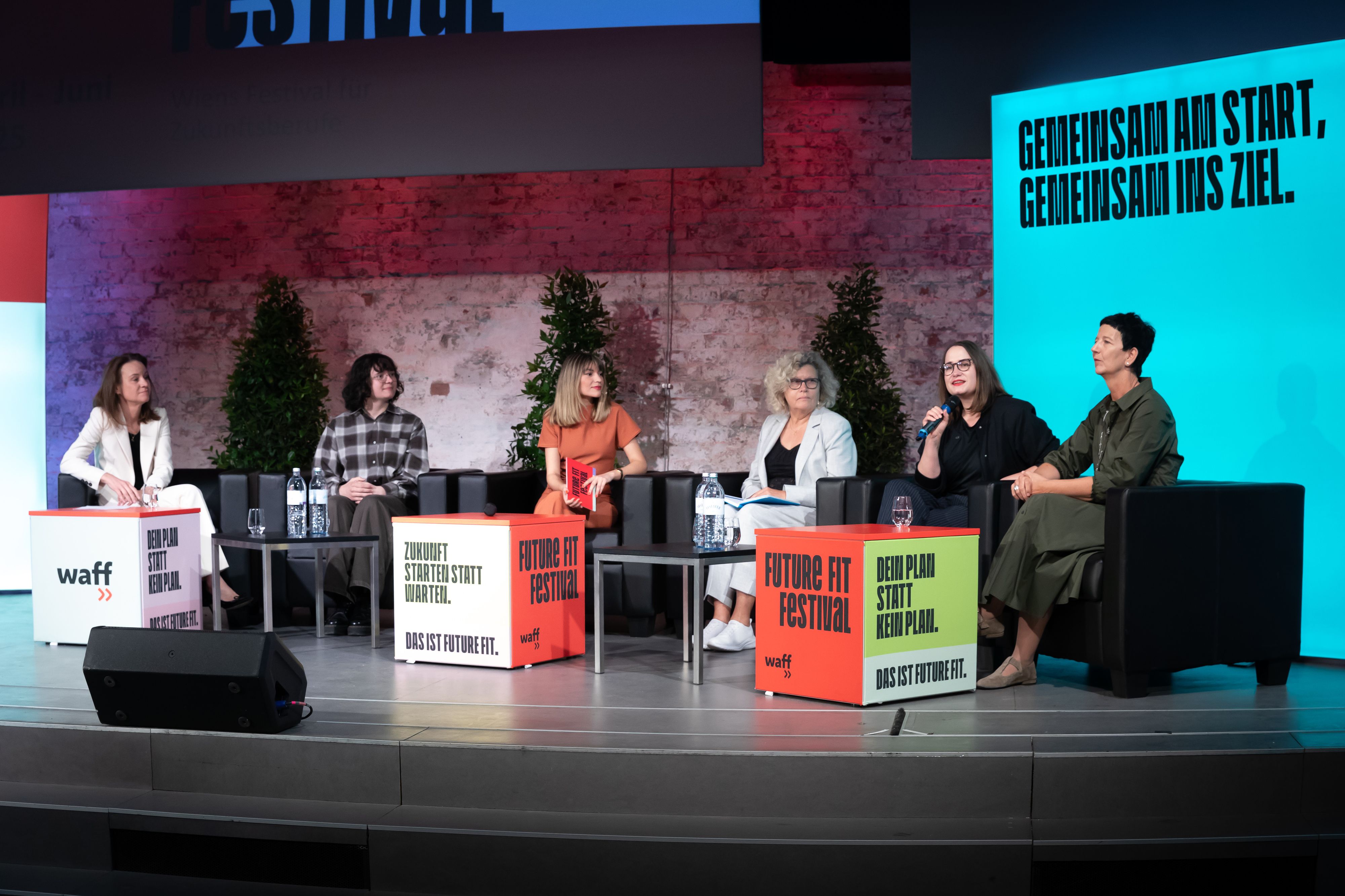 Future Fit Festival, Female First: Frauen – Beruf – Chancen, Informations- und Beratungsveranstaltung in der Ankerbrotfabrik in Wien