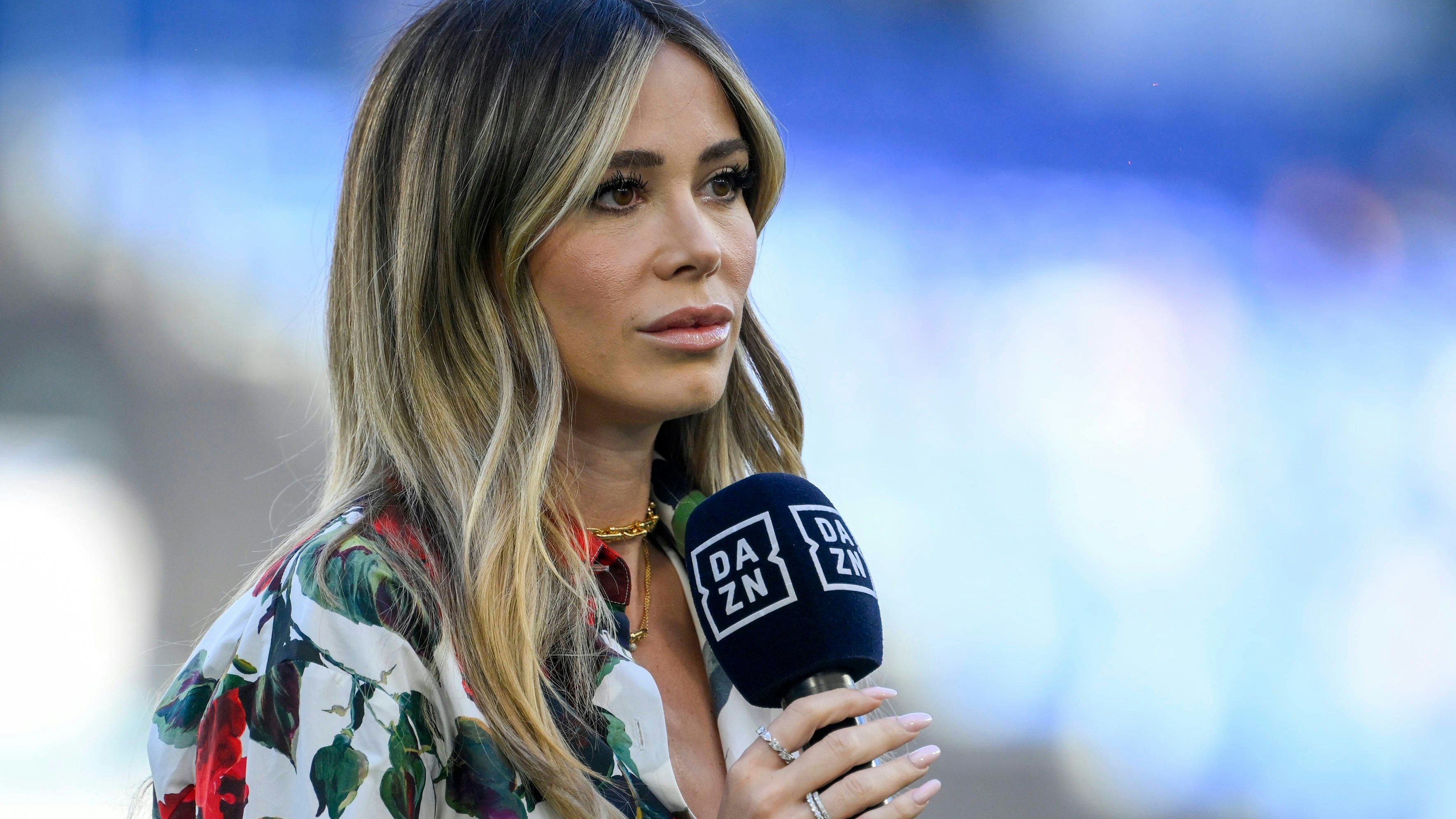 Die berühmte DAZN-Italien-Reporterin Leotta Diletta.