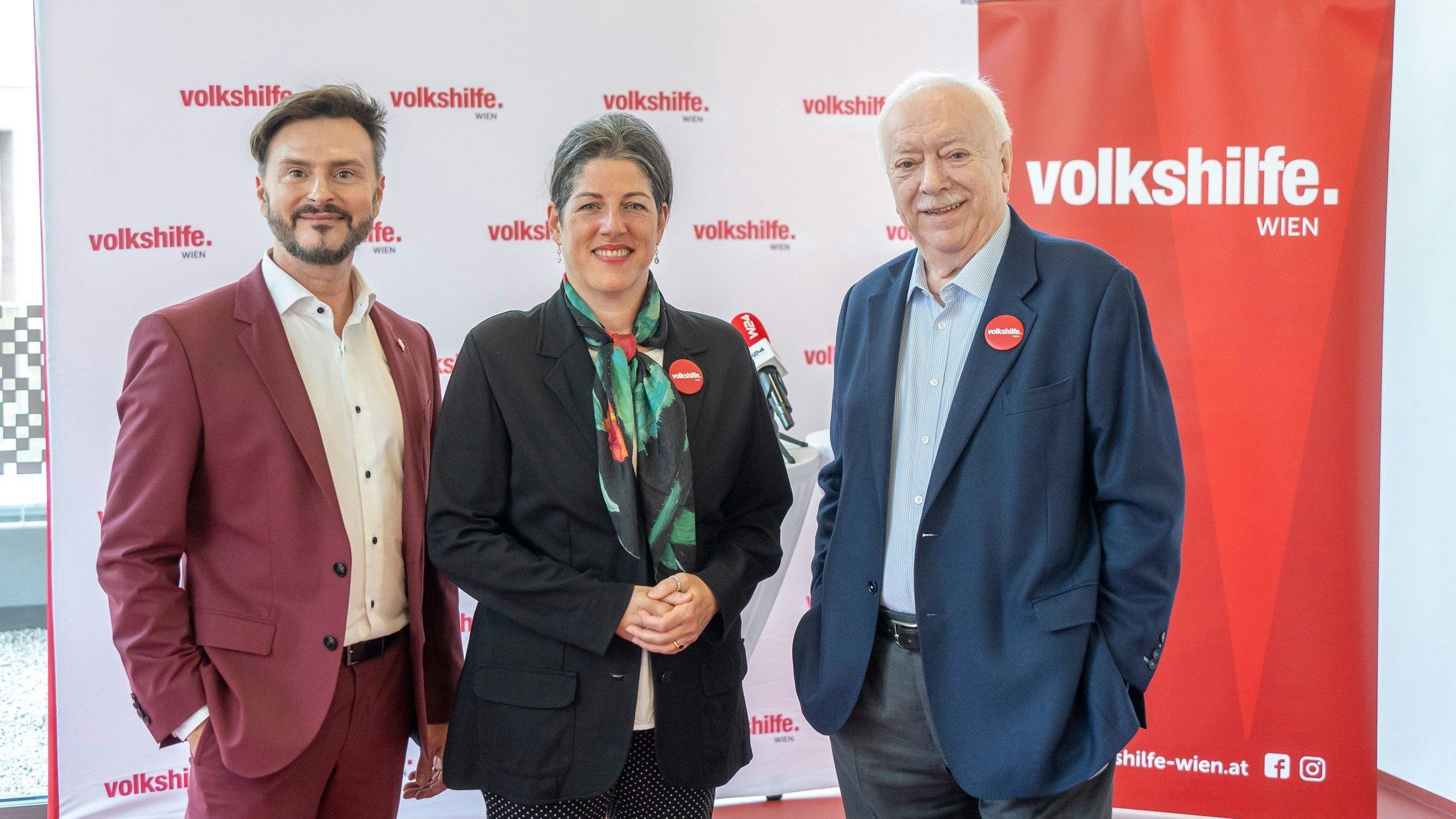 (v.l.) Ewald Lochner, Koordinator für Psychiatrie, Sucht- und Drogenfragen der Stadt Wien, Tanja Wehsely, Geschäftsführerin Volkshilfe Wien, und Michael Häupl, Präsident Volkshilfe Wien