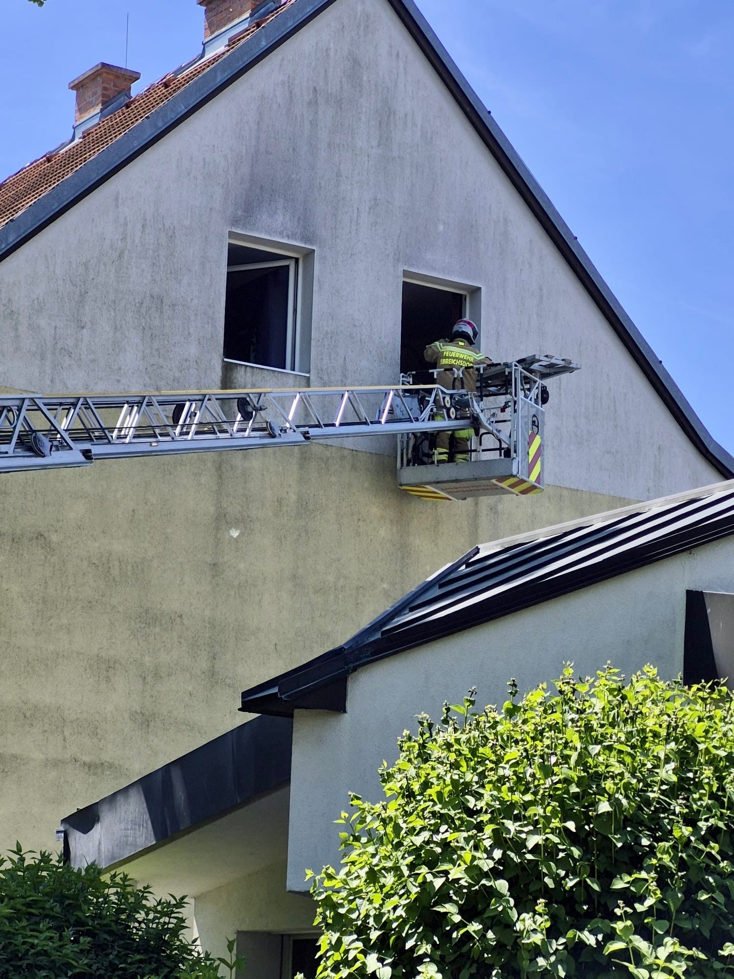 Nach der Rettung erfolgte der Transport ins Krankenhaus.
