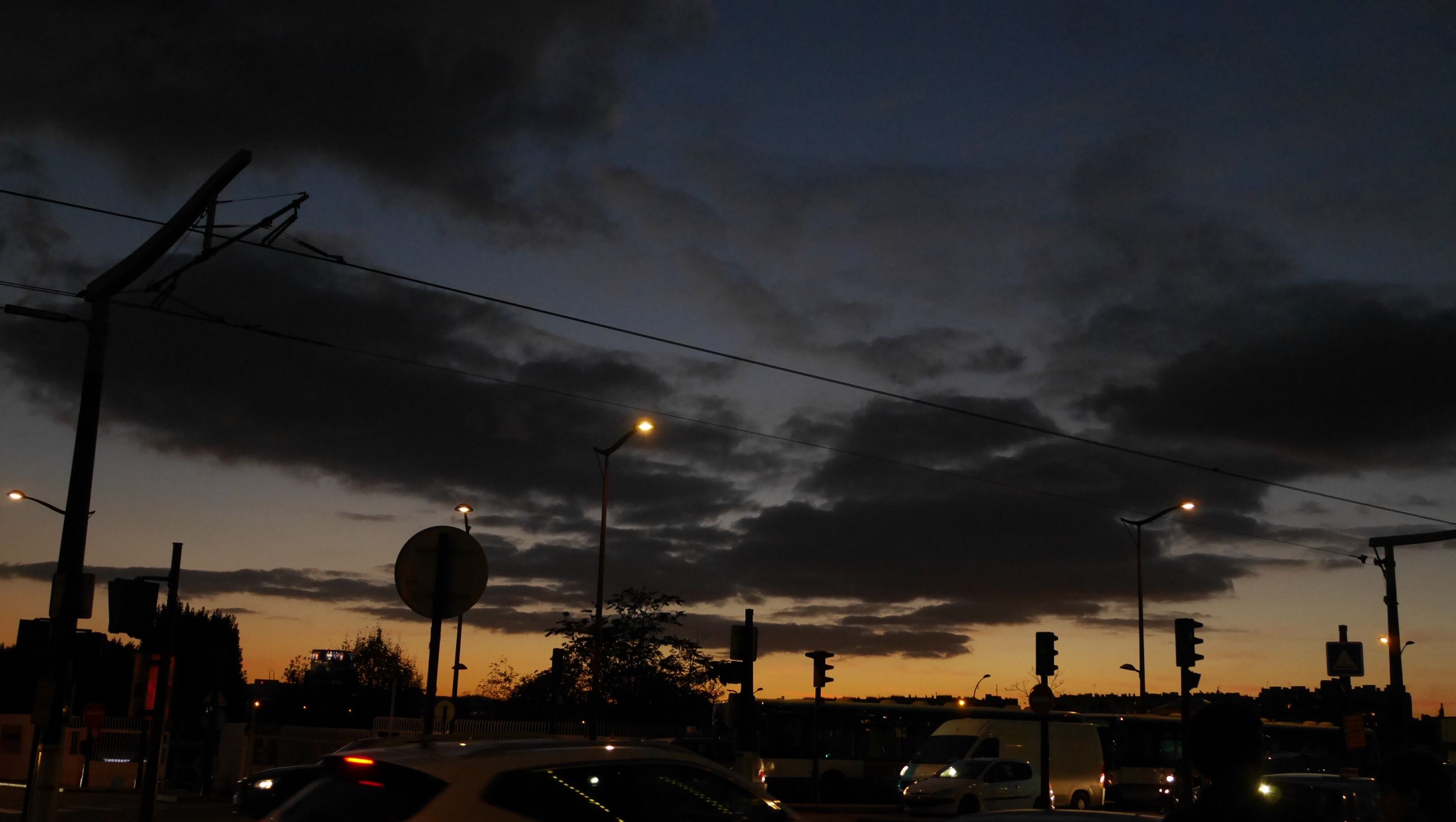 In Hietzing und Liesing fiel am 15. Mai plötzlich der Strom aus – tausende Haushalte waren betroffen.