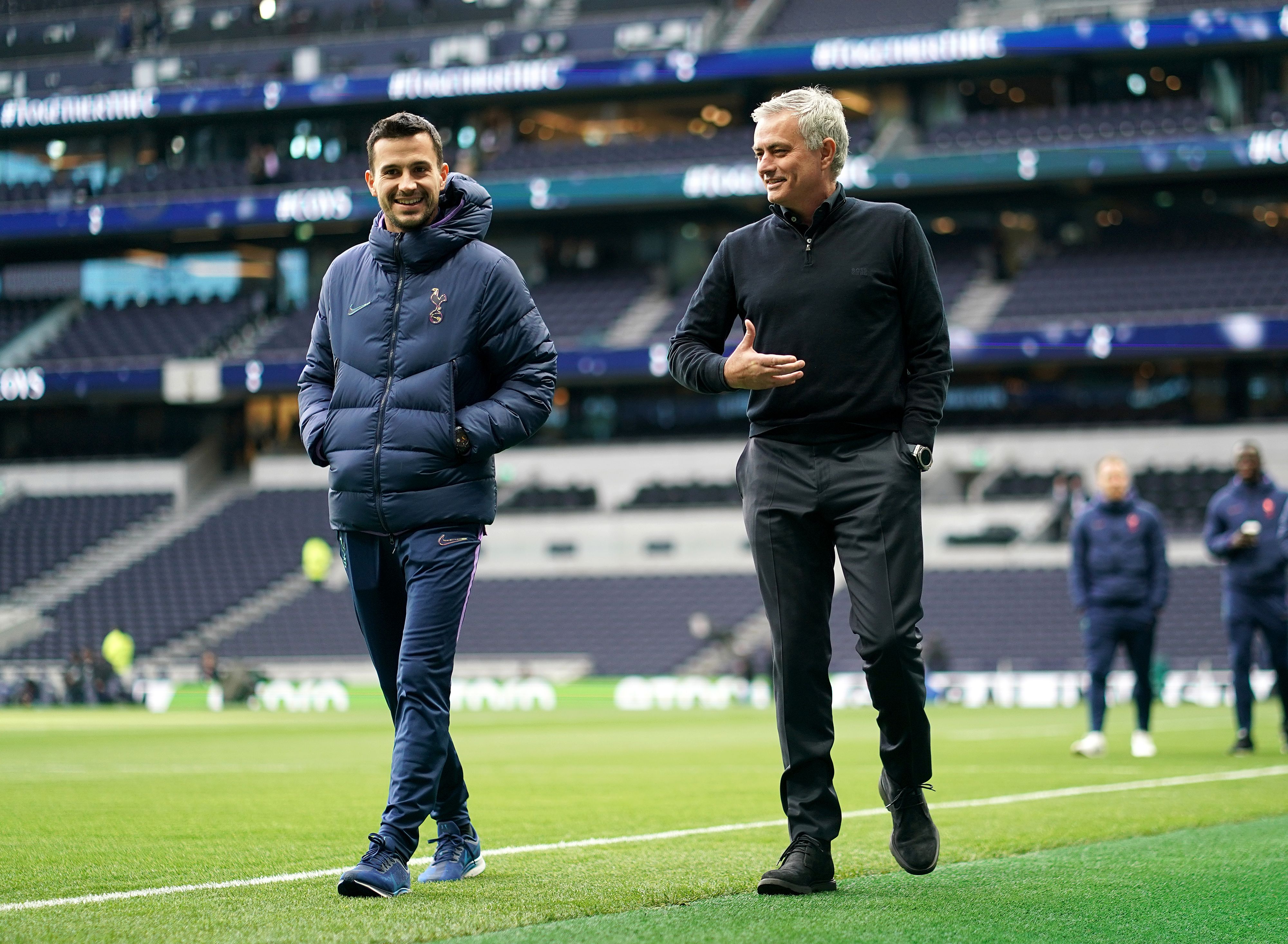 Sacramento (l.) bei Tottenham mit Mourinho